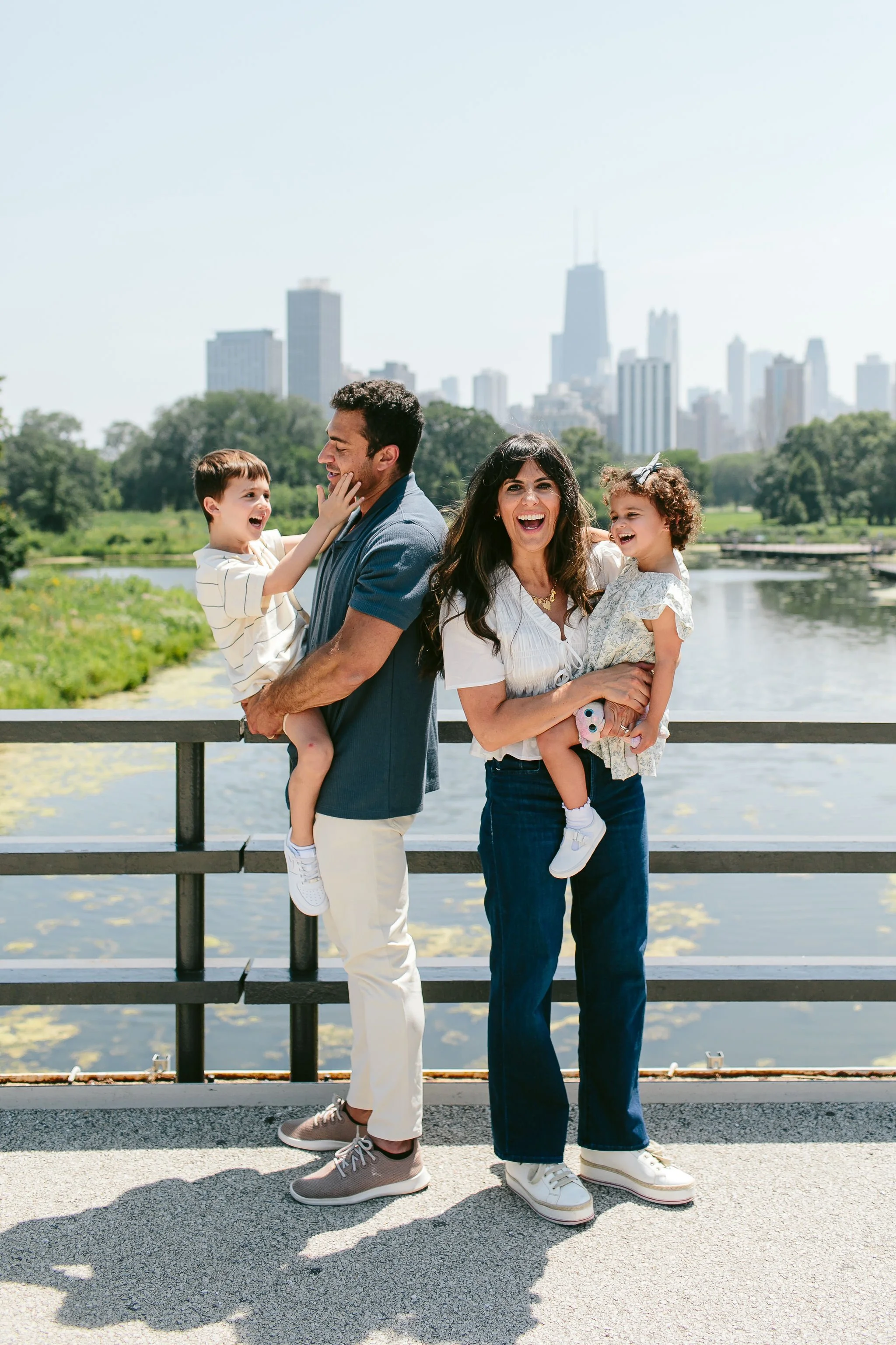 NicodemCreative-LincolnParkChicagoFamilySession-002.JPG