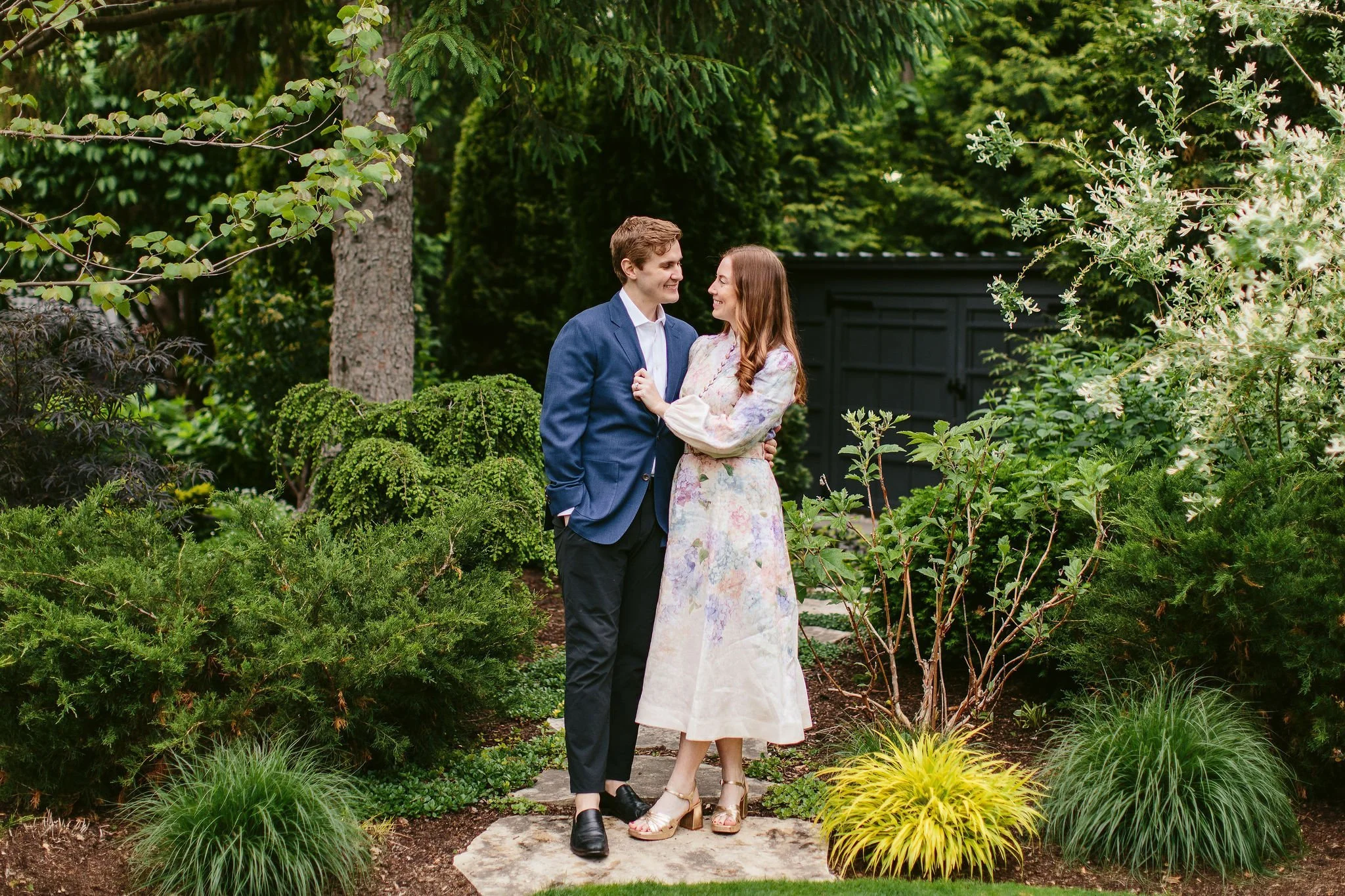 Rose + Tyler, Poolside Glenview Engagement Session