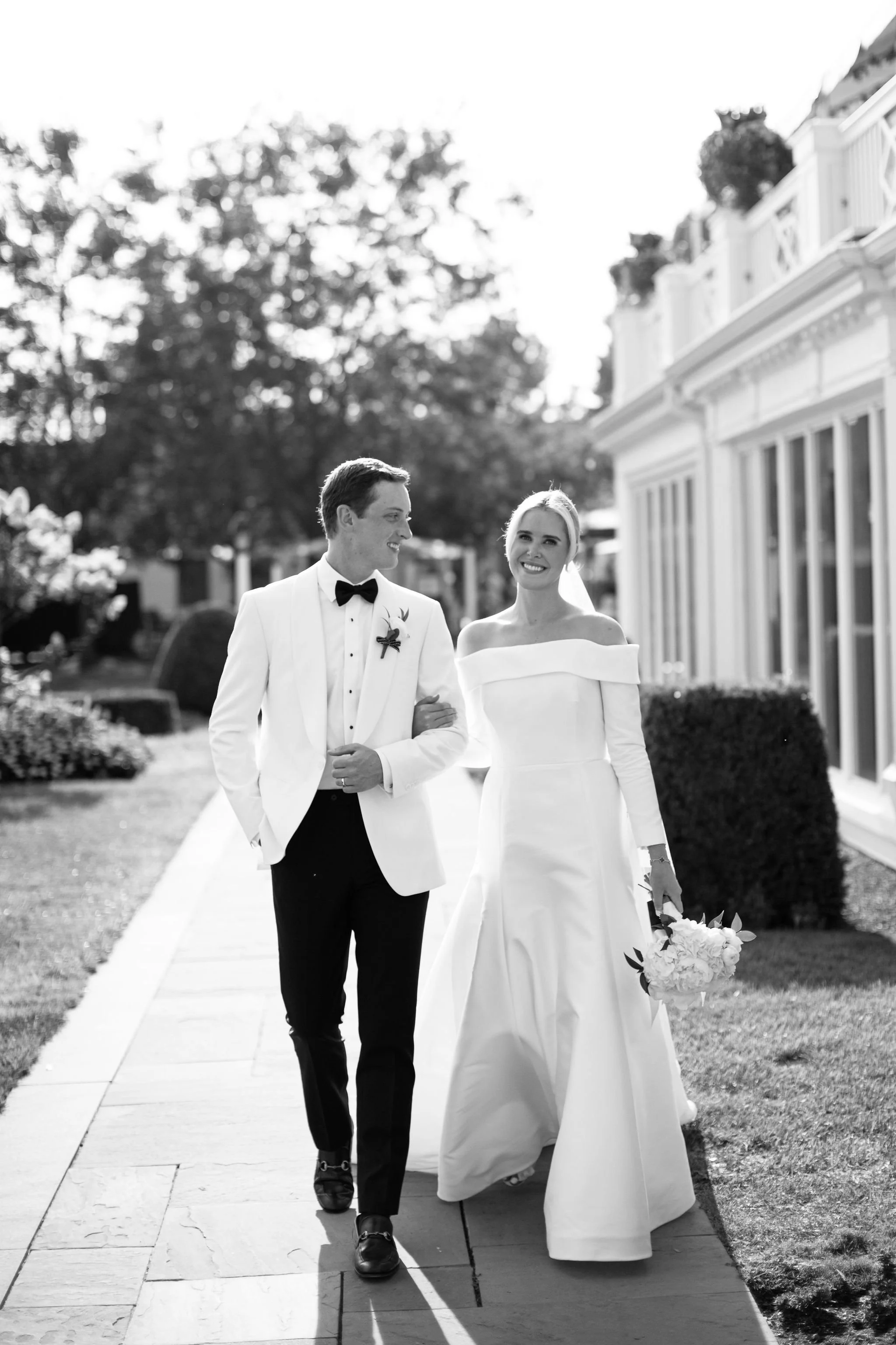country club wedding photo in chicago