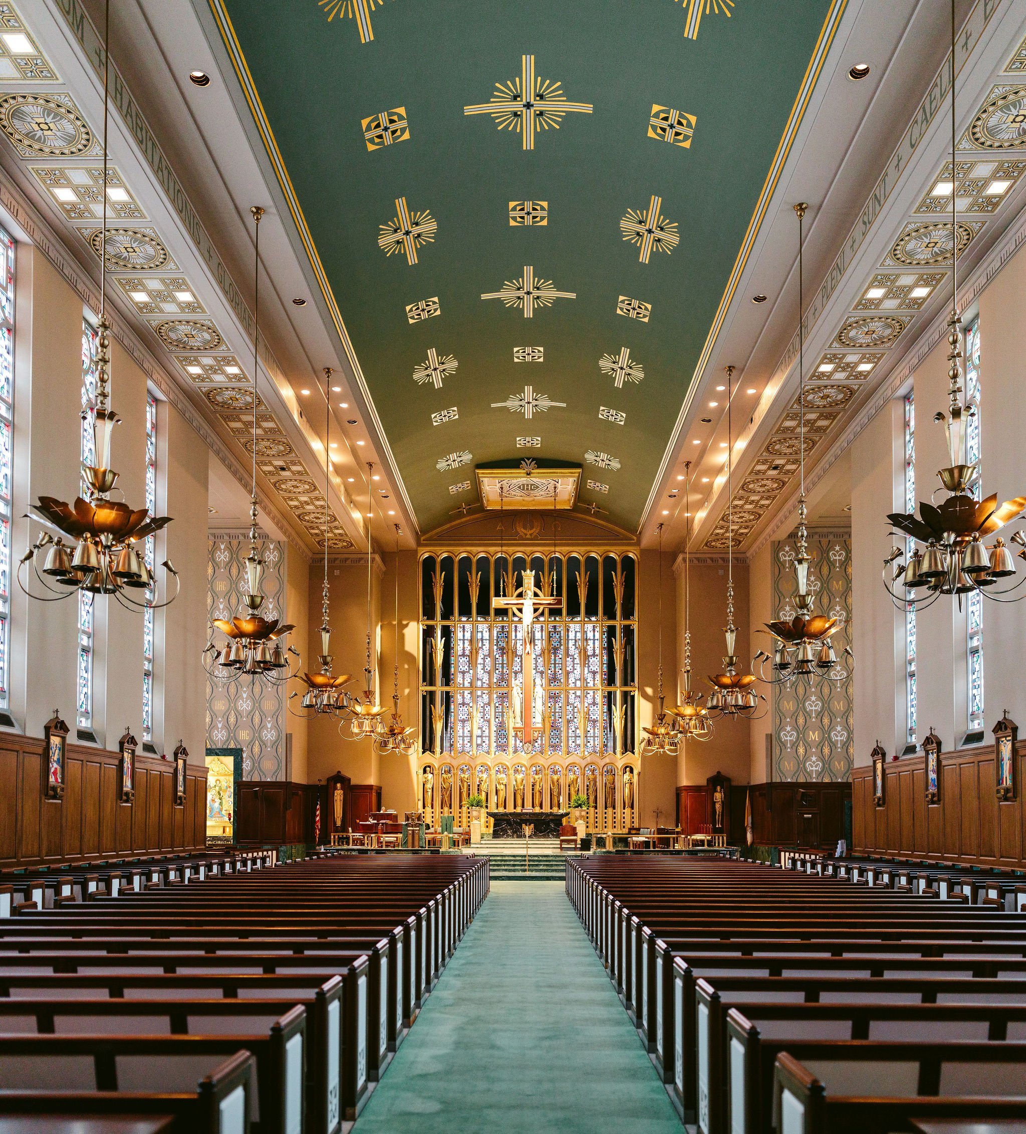 Wedding ceremony at Saints Faith, Hope, and Charity church