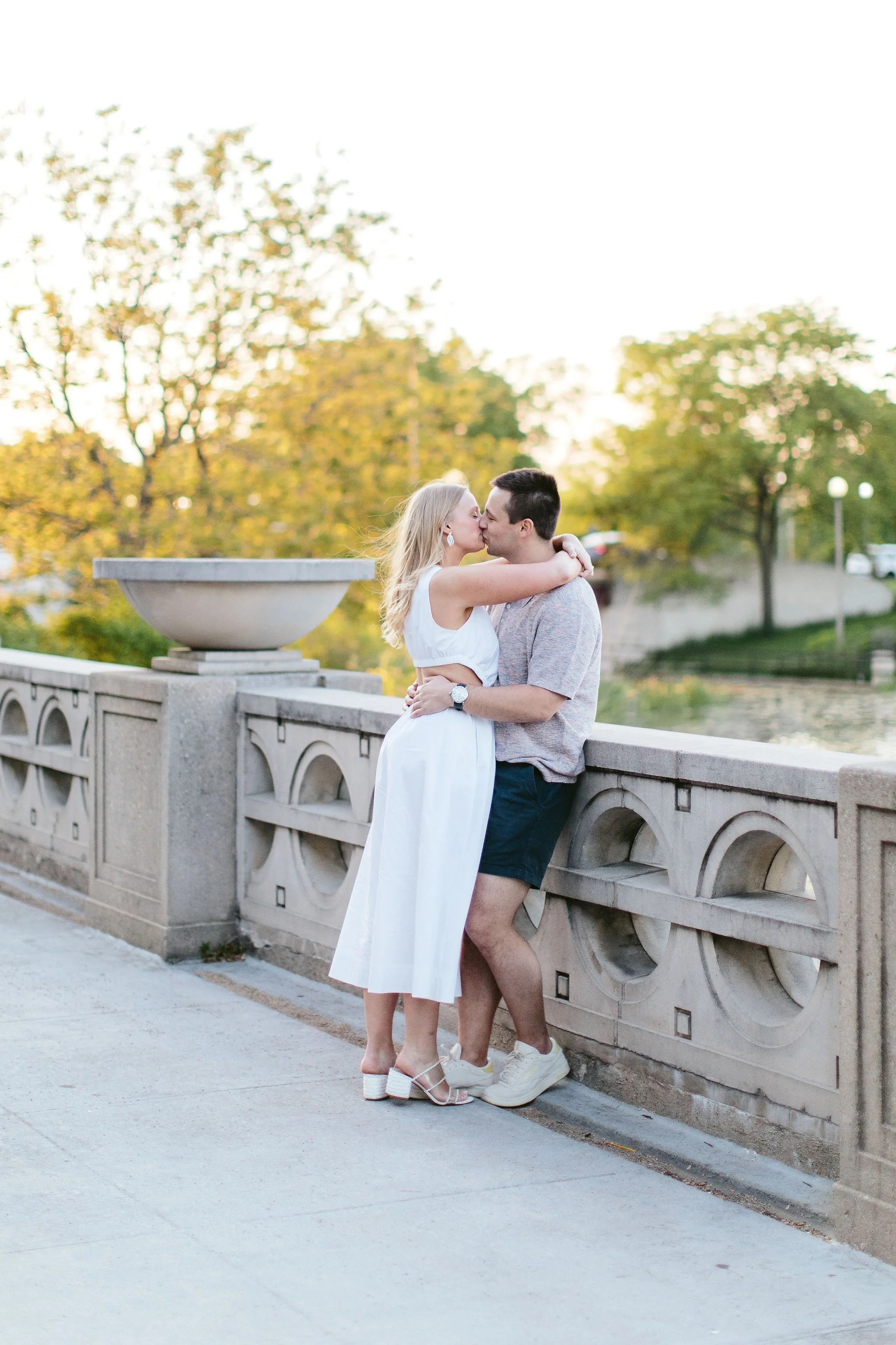 engagement photos at Humboldt Park boathouse
