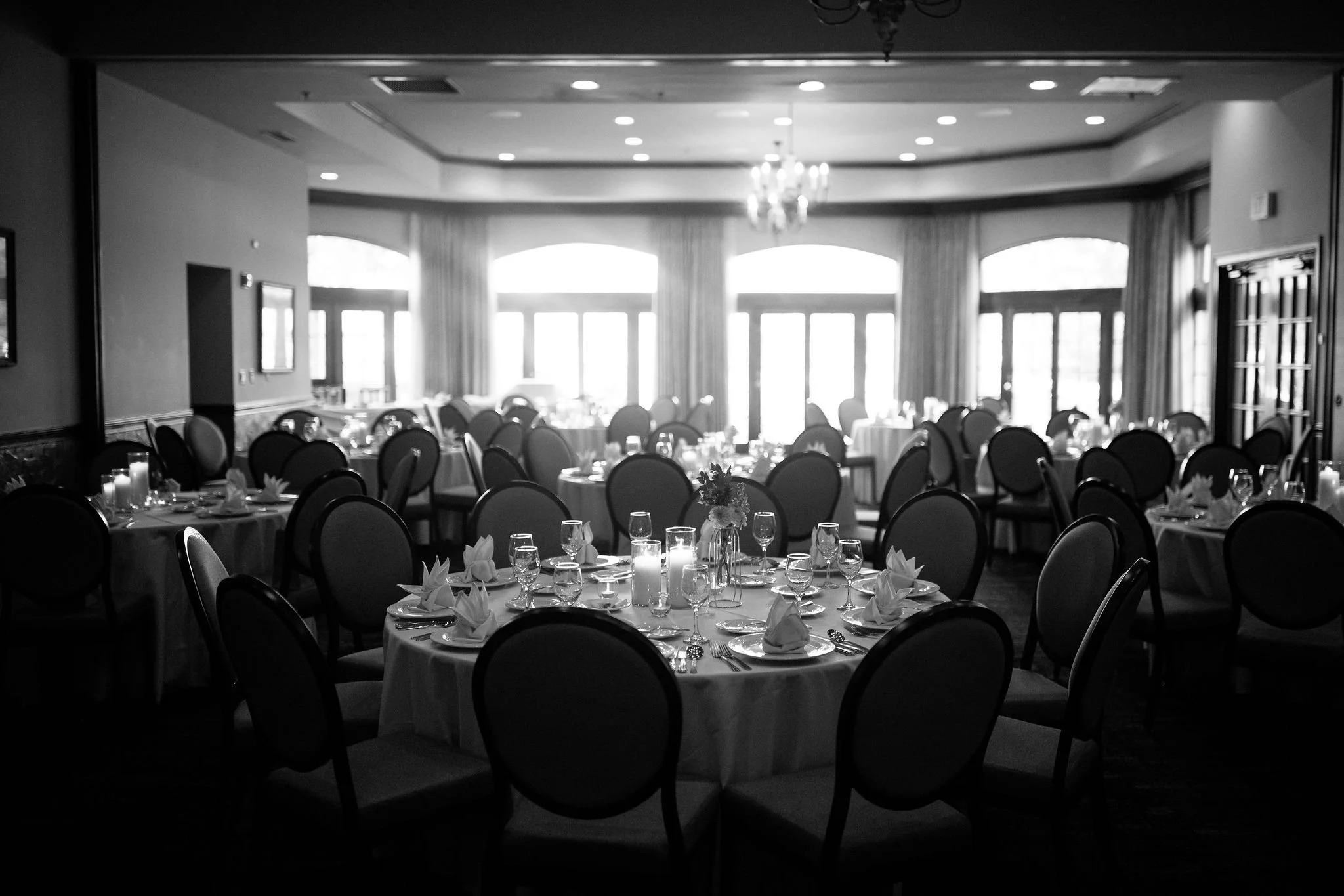 NicodemCreative-HerringtonInnGenevaWedding-033.JPG