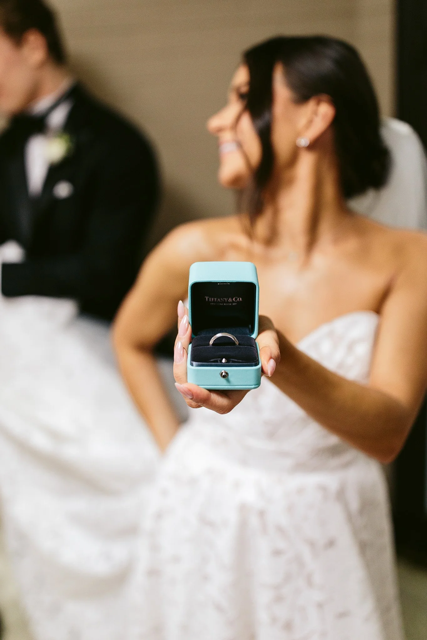 NicodemCreative-CityHallChicagoWedding-019.jpg