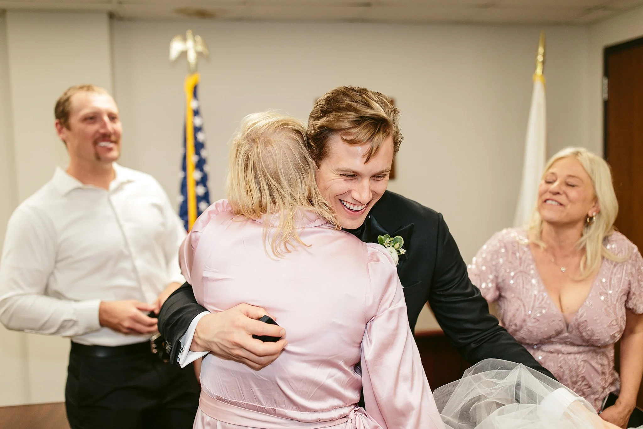NicodemCreative-CityHallChicagoWedding-026.jpg