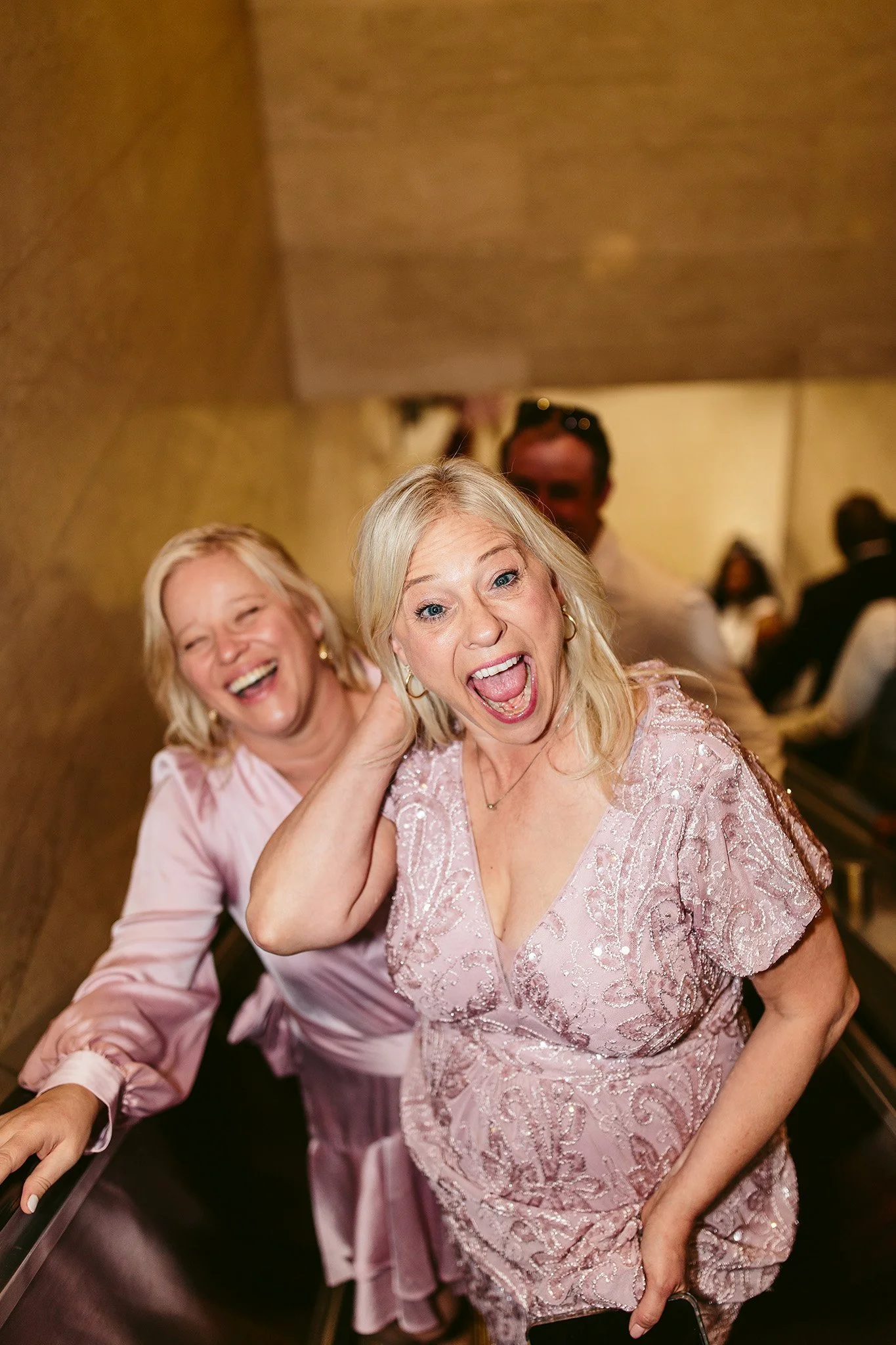 NicodemCreative-CityHallChicagoWedding-027.jpg
