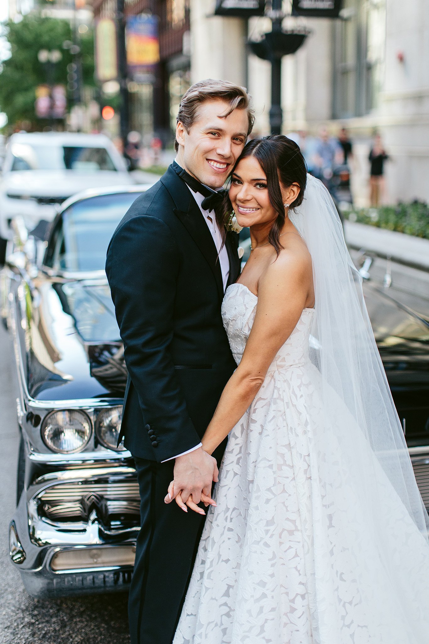 NicodemCreative-CityHallChicagoWedding-031.jpg