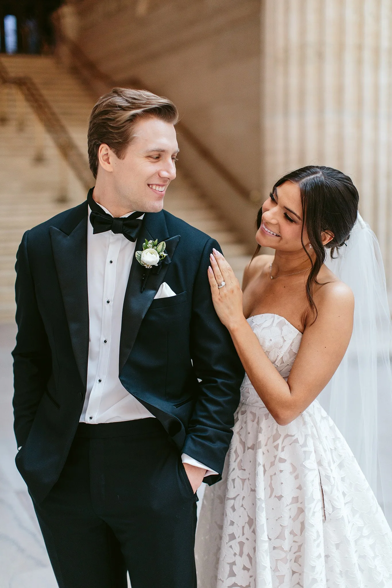 NicodemCreative-CityHallChicagoWedding-044.jpg