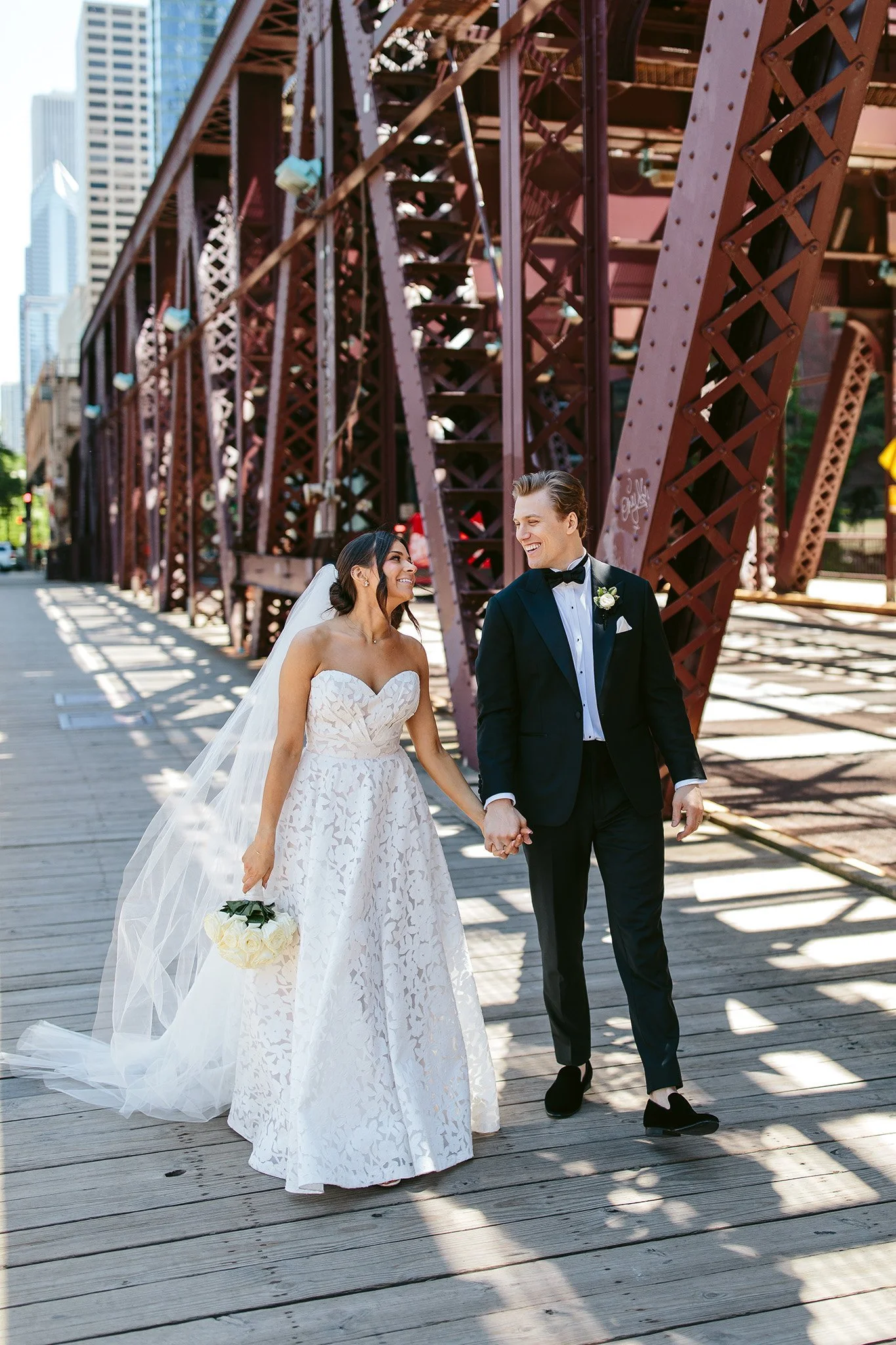 NicodemCreative-CityHallChicagoWedding-048.jpg