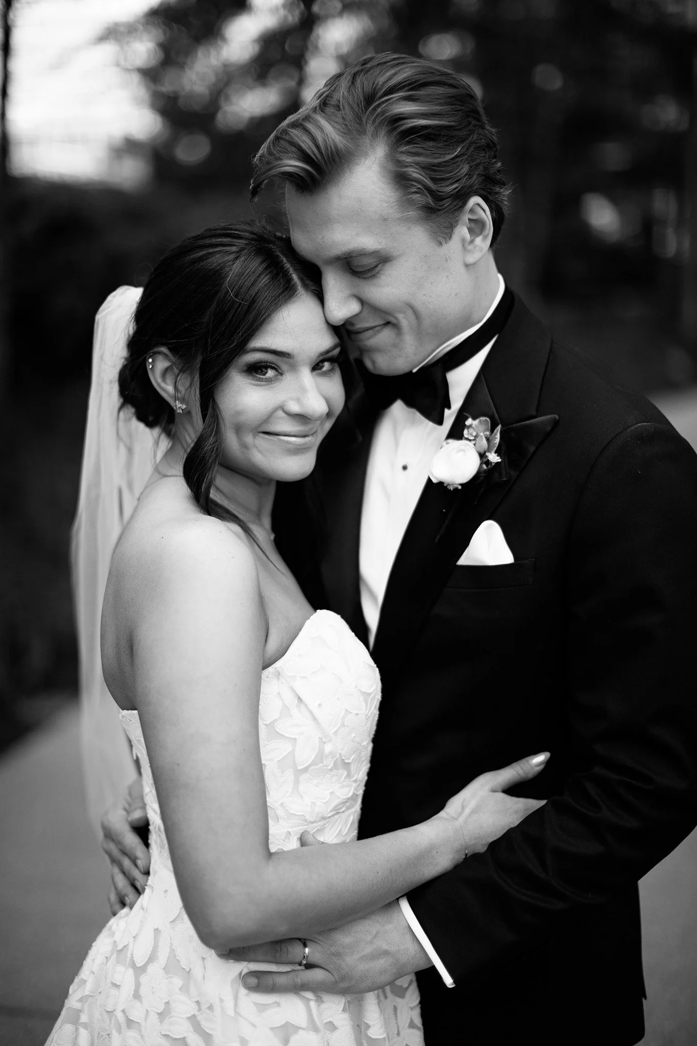 NicodemCreative-CityHallChicagoWedding-050.jpg