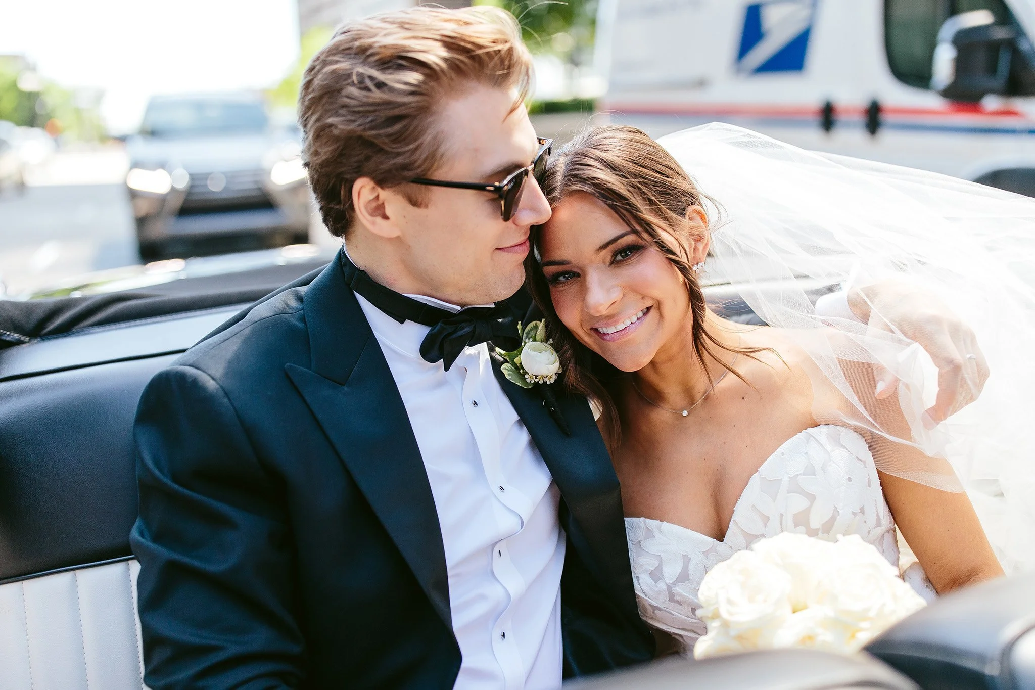 NicodemCreative-CityHallChicagoWedding-047.jpg