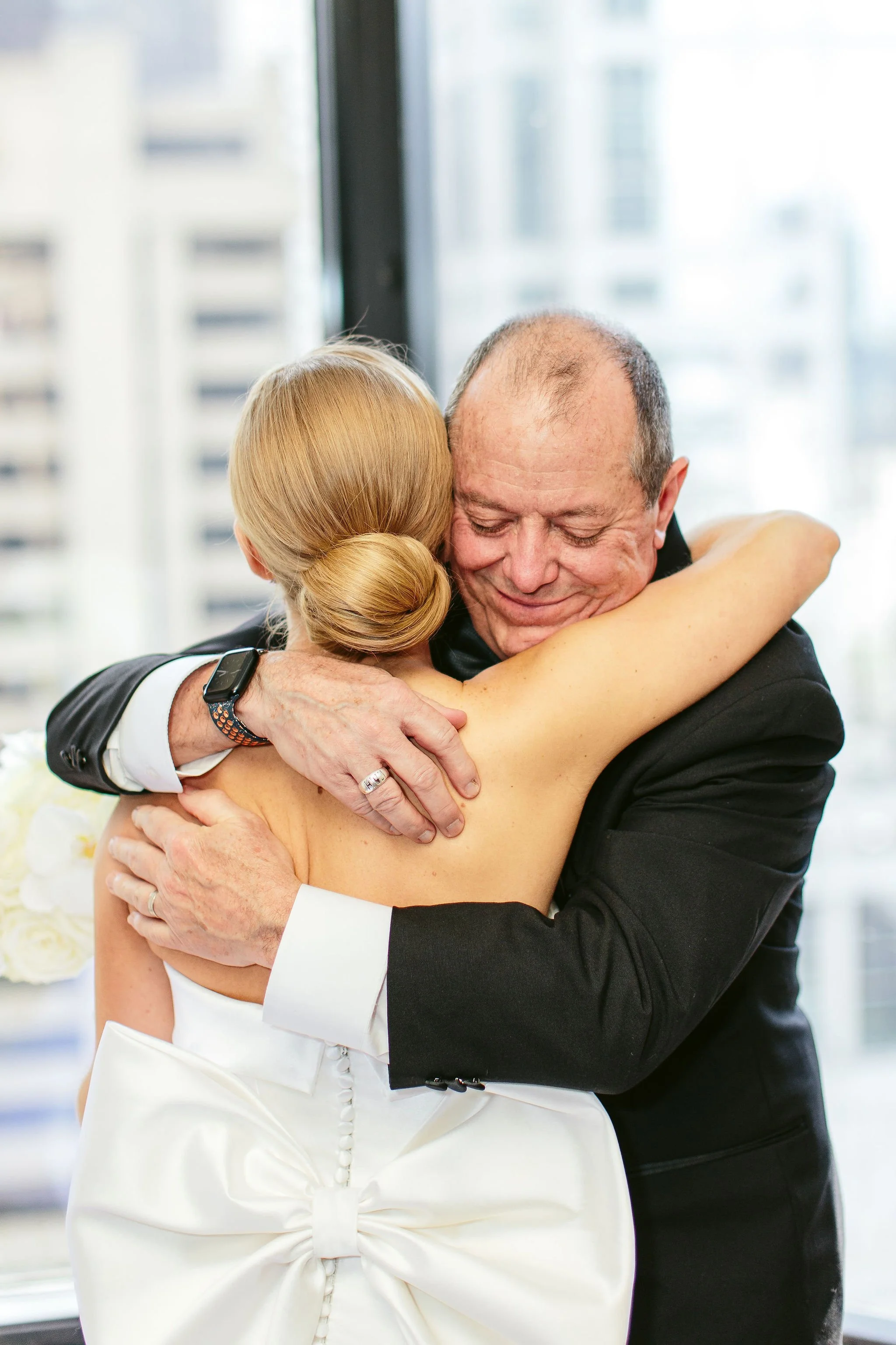 first look with dad on wedding day