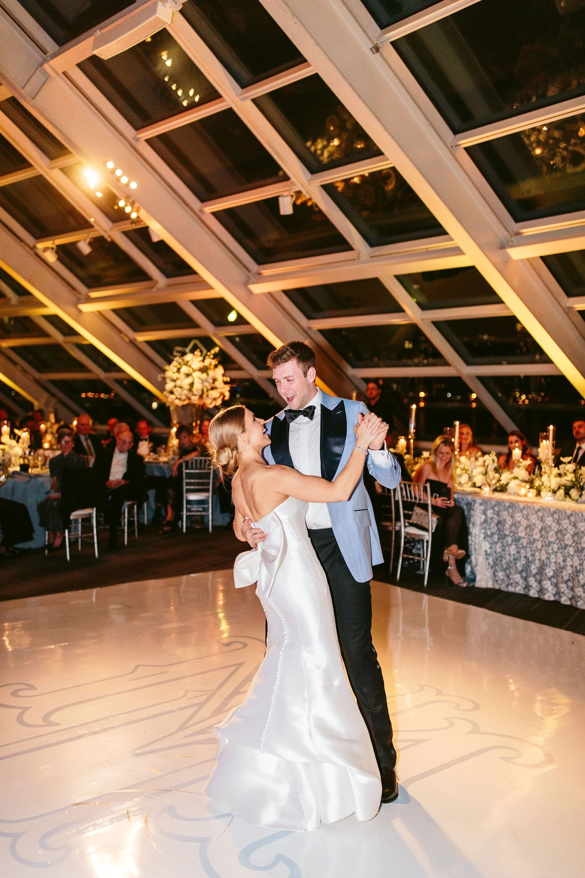 adler planetarium wedding first dance