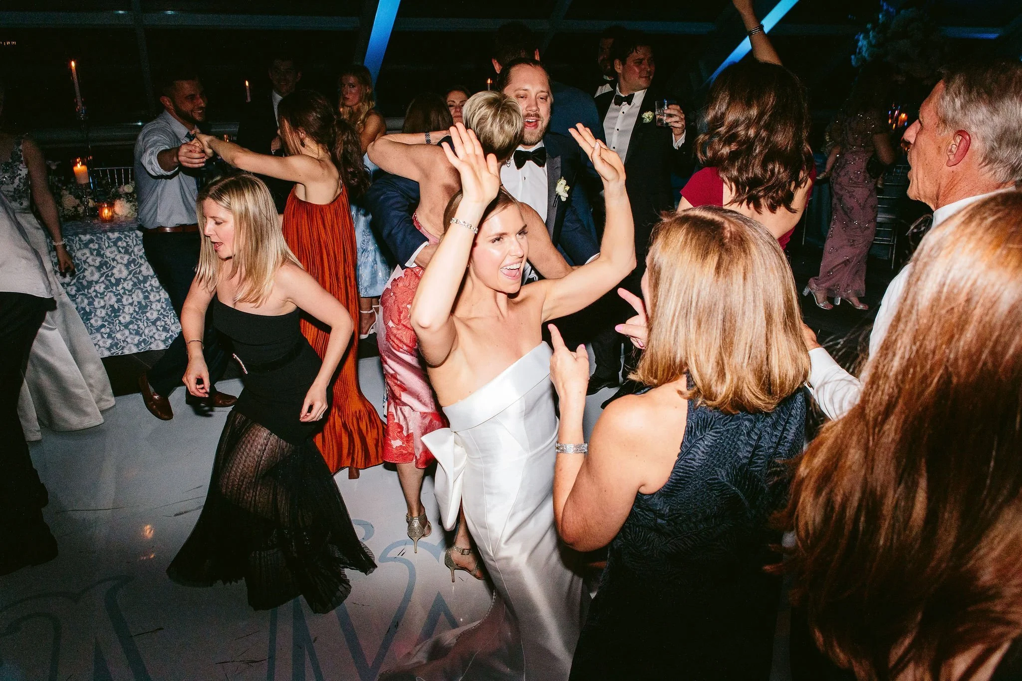 direct flash wedding photos