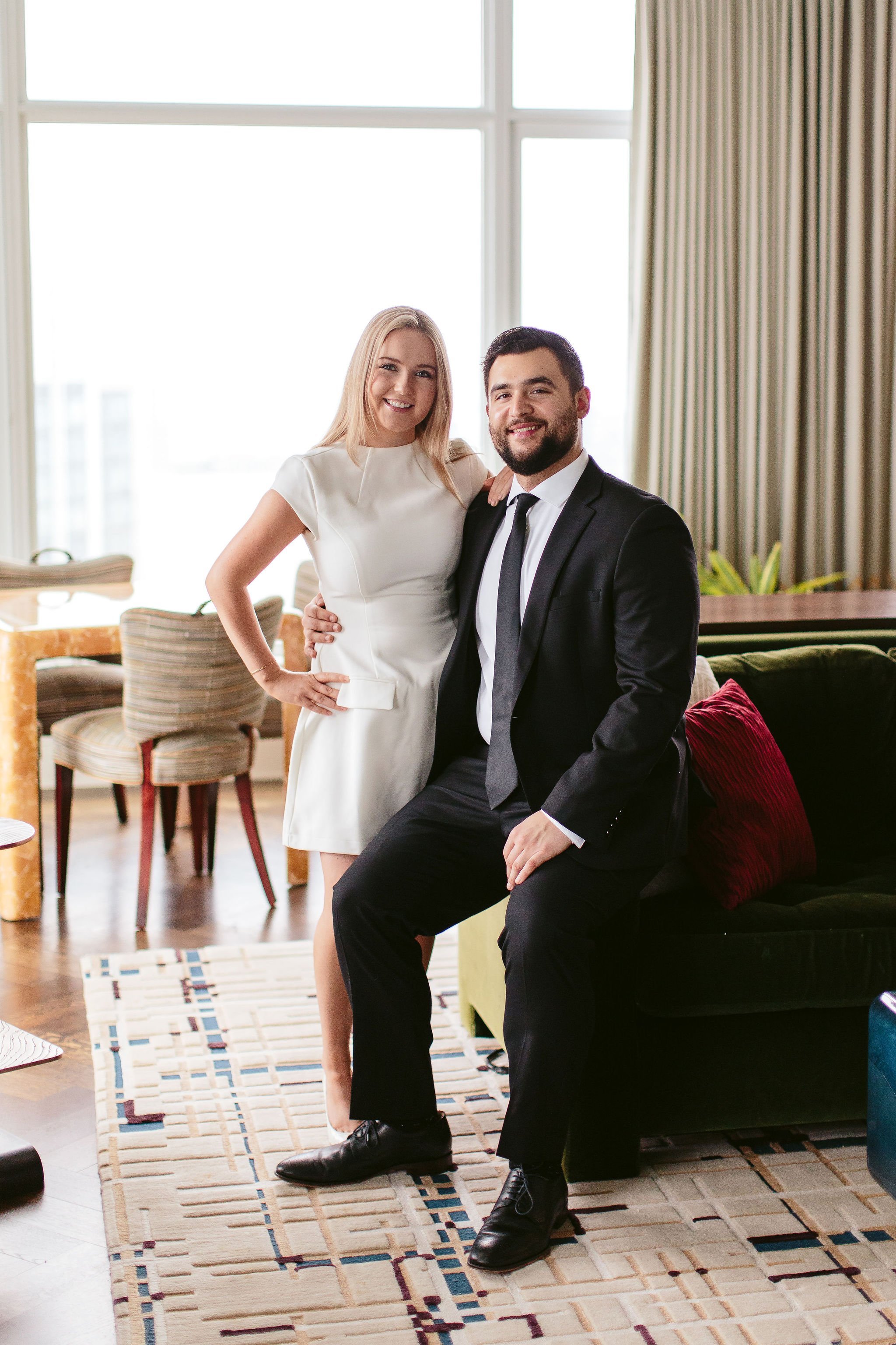 NicodemCreative-ChicagoPenthouseEngagementSession-002.JPG