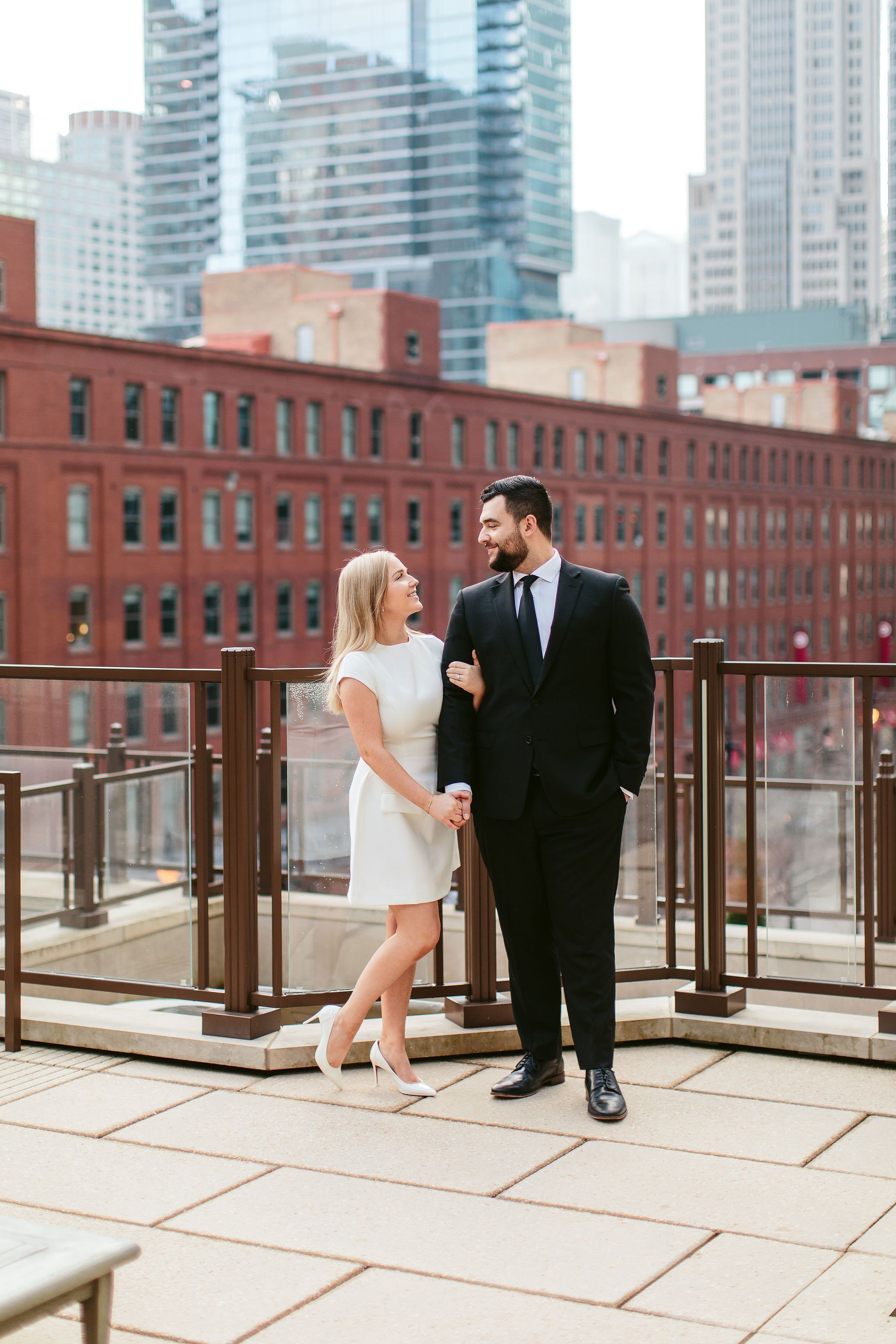 NicodemCreative-ChicagoPenthouseEngagementSession-014.JPG