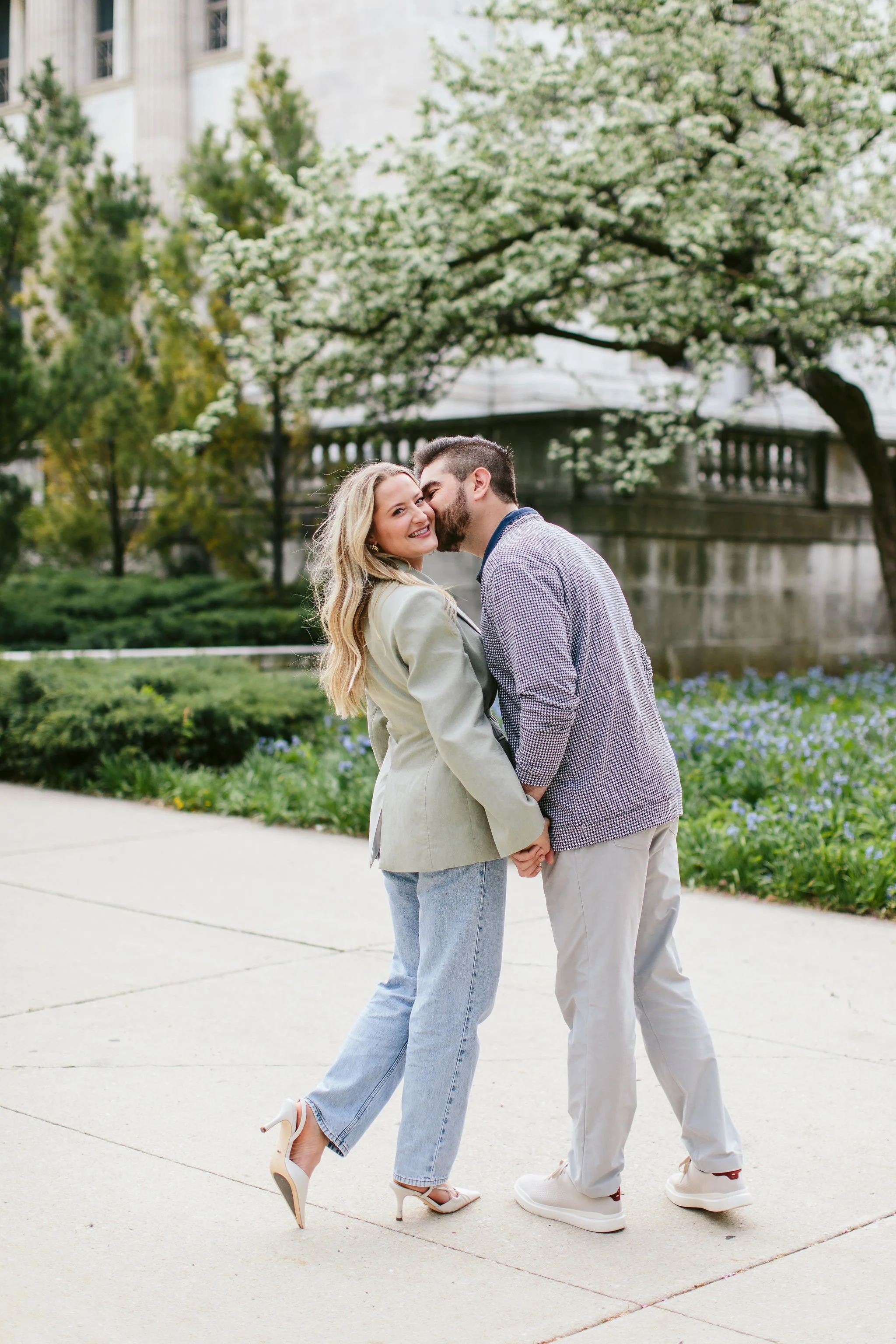 chicago engagement session at shedd aquarium
