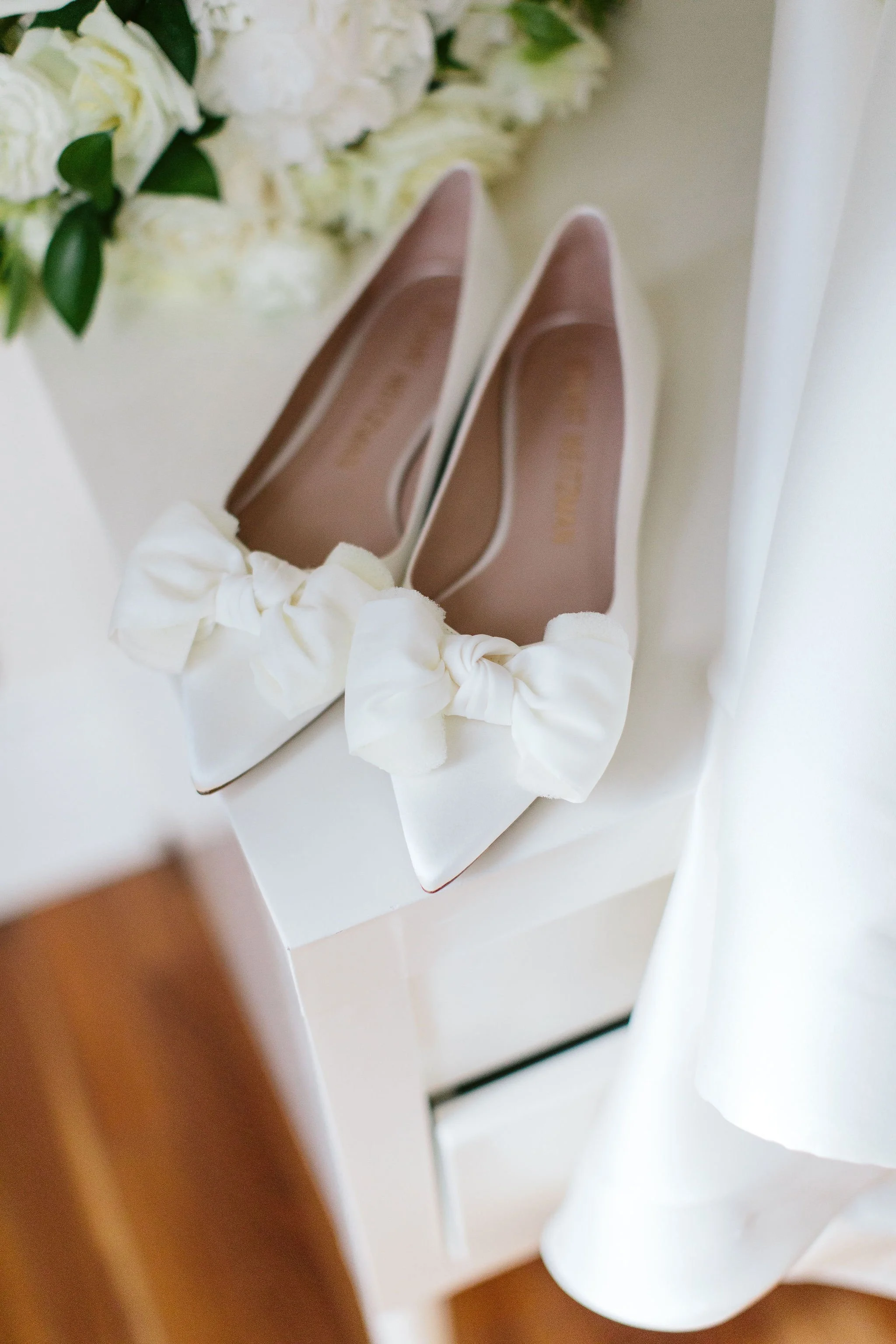 NicodemCreative-TheaterontheLake-ChicagoWedding-004.JPG