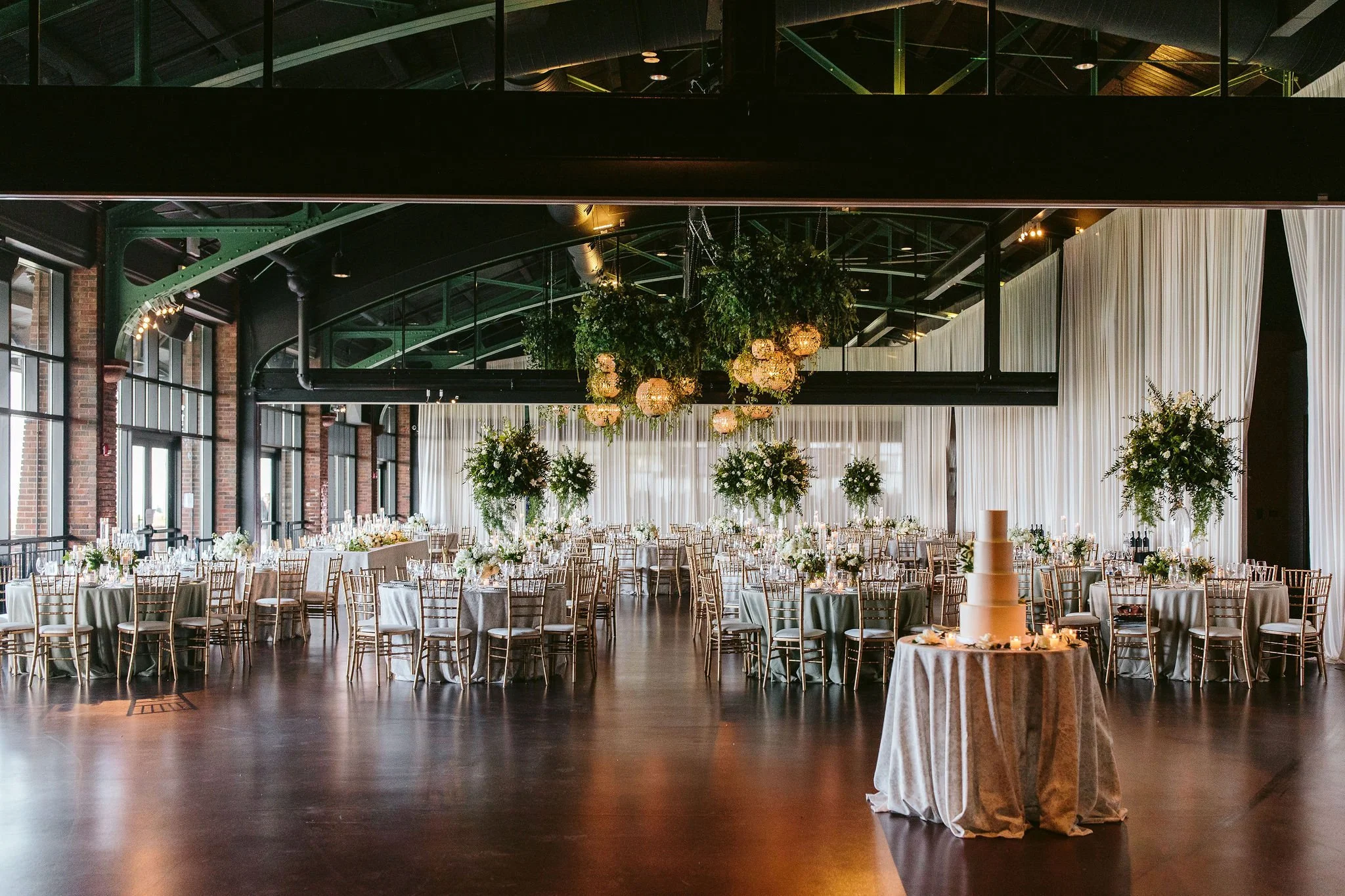 NicodemCreative-TheaterontheLake-ChicagoWedding-058.JPG