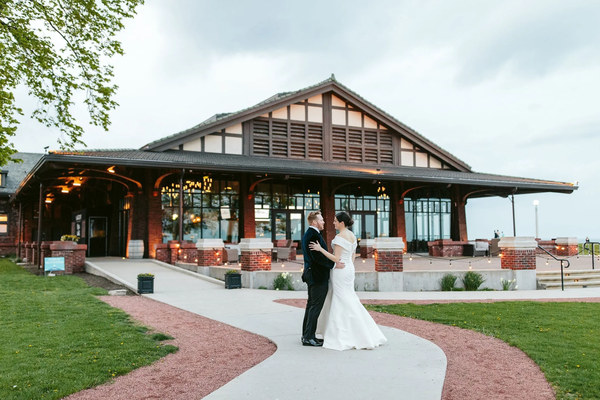 NicodemCreative-TheaterontheLake-ChicagoWedding-063.JPG