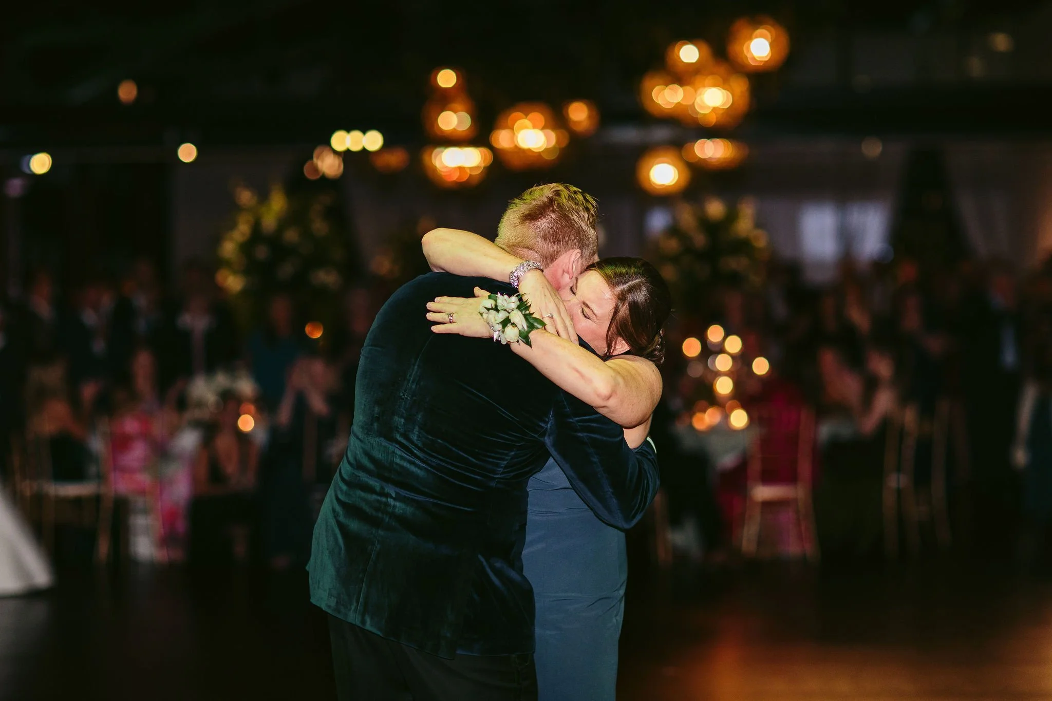 NicodemCreative-TheaterontheLake-ChicagoWedding-068.JPG