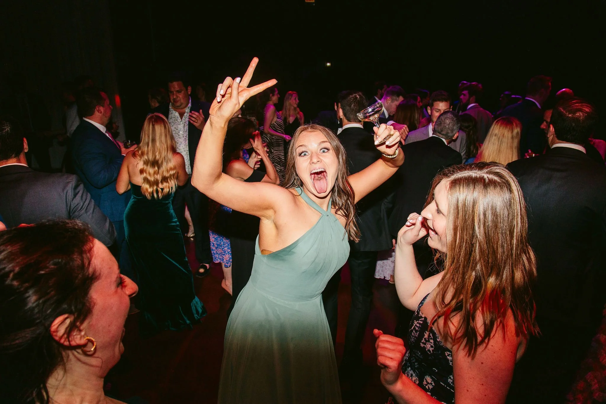 NicodemCreative-TheaterontheLake-ChicagoWedding-075.JPG