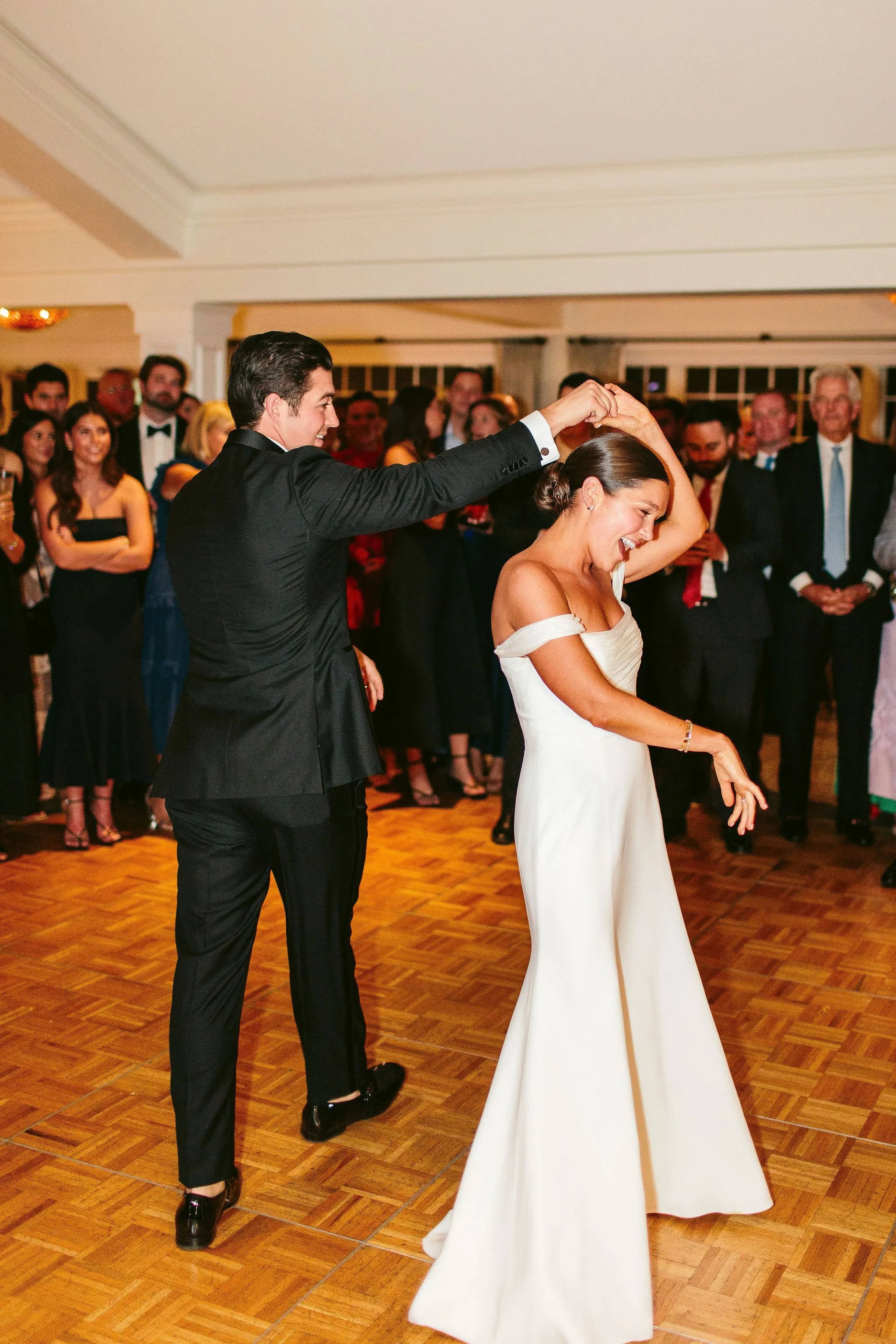 NicodemCreative-NorthShoreCountryClubWedding-058.JPG