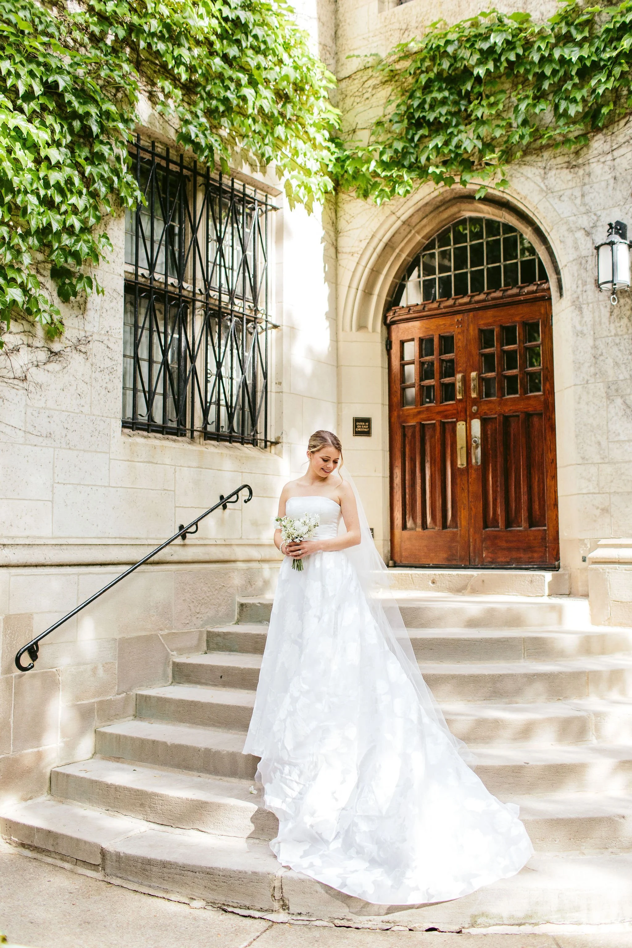 bridal portrait on stairs in chicago
