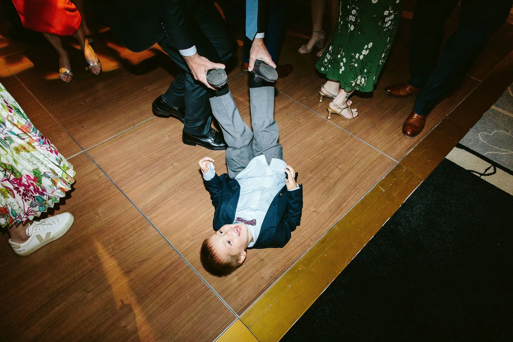 children on the dance floor at four seasons chicago wedding