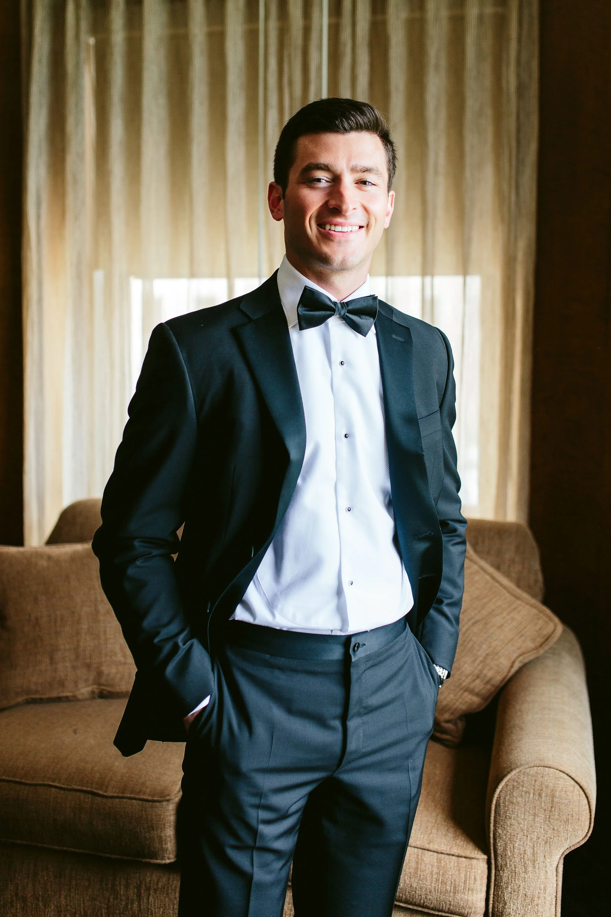 groom portrait at the drake hotel chicago