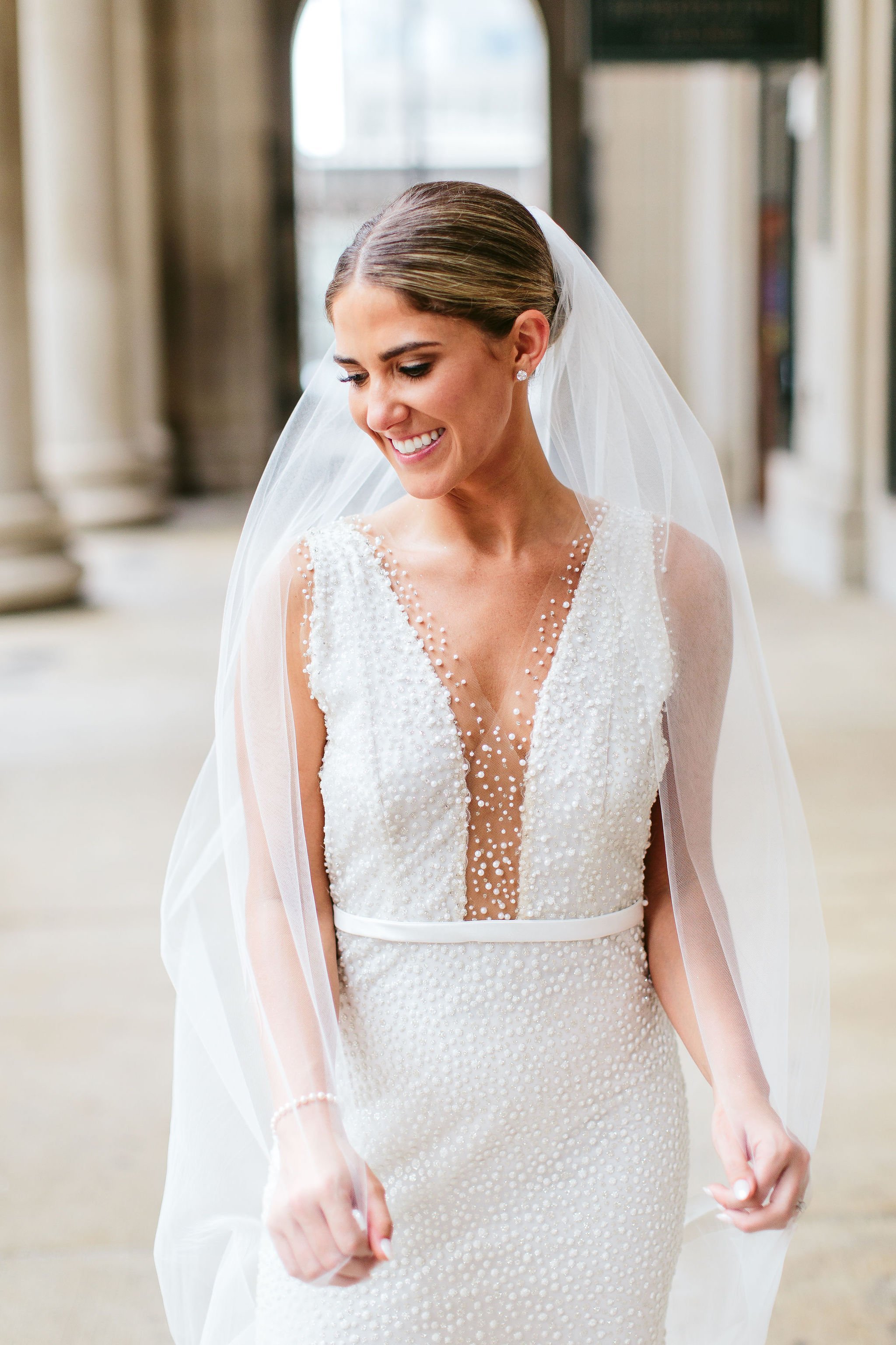 union station chicago bridal portrait