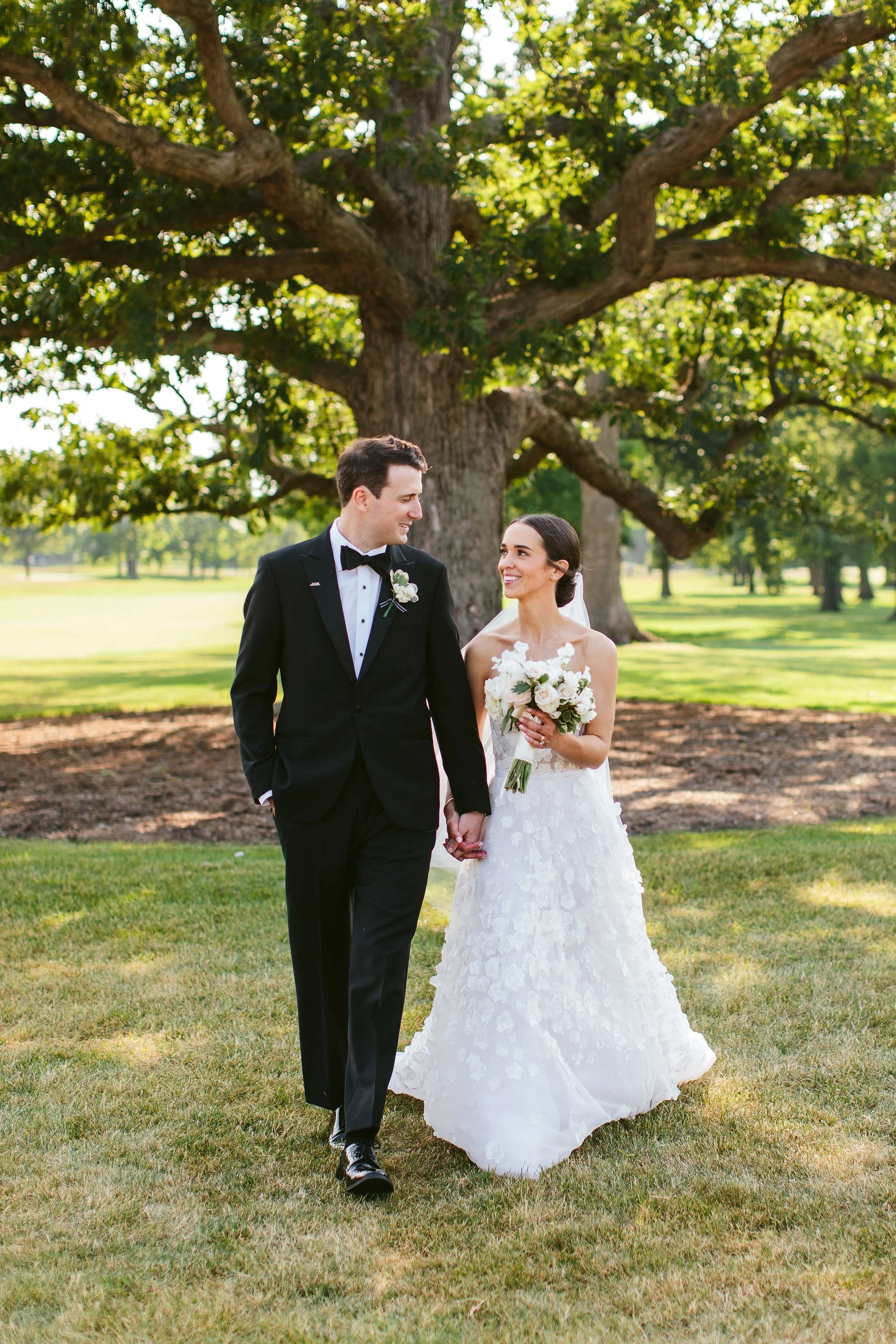 wedding portrait at Indian Hill Club