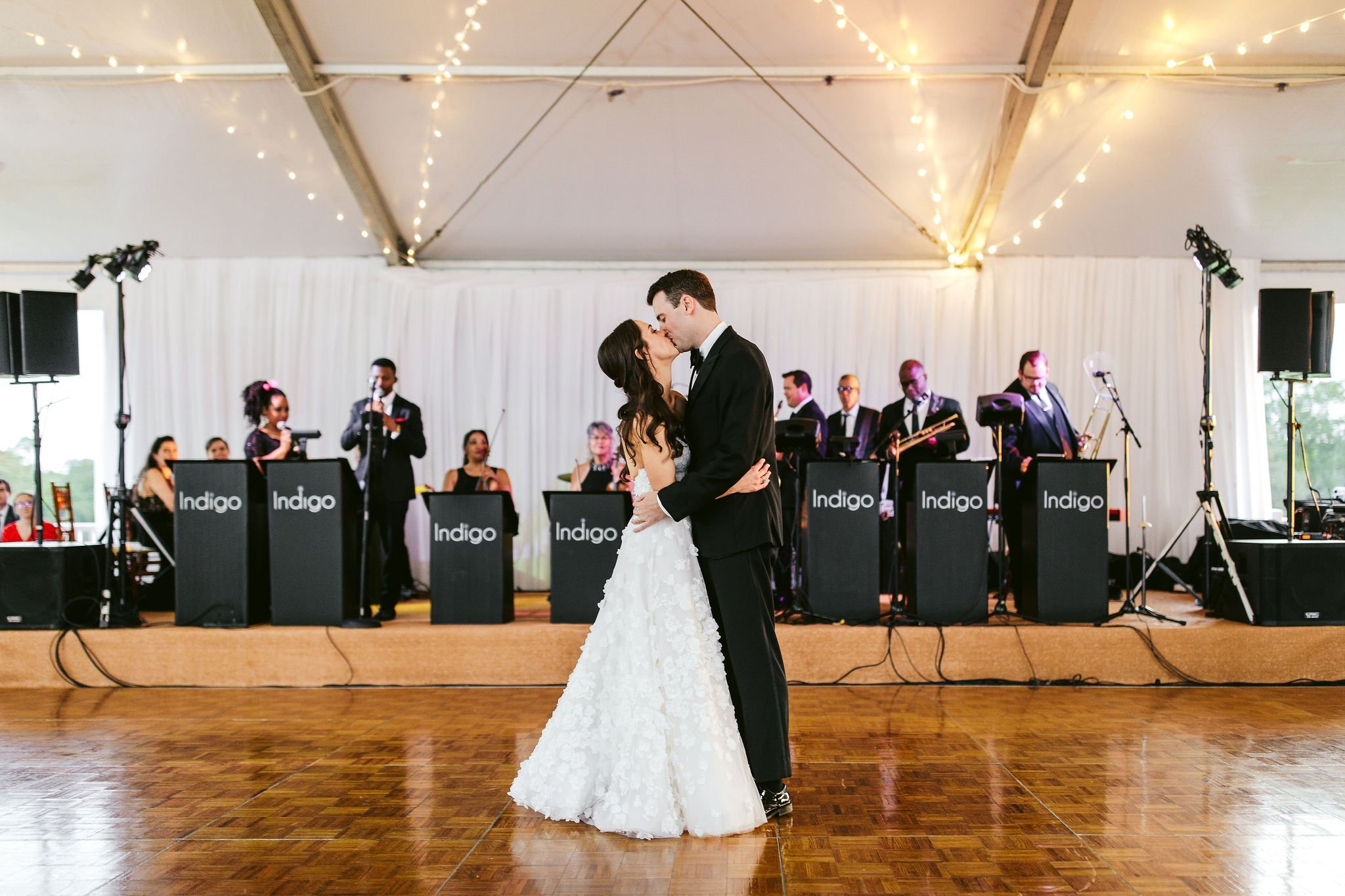 Indian Hill Club wedding first dance