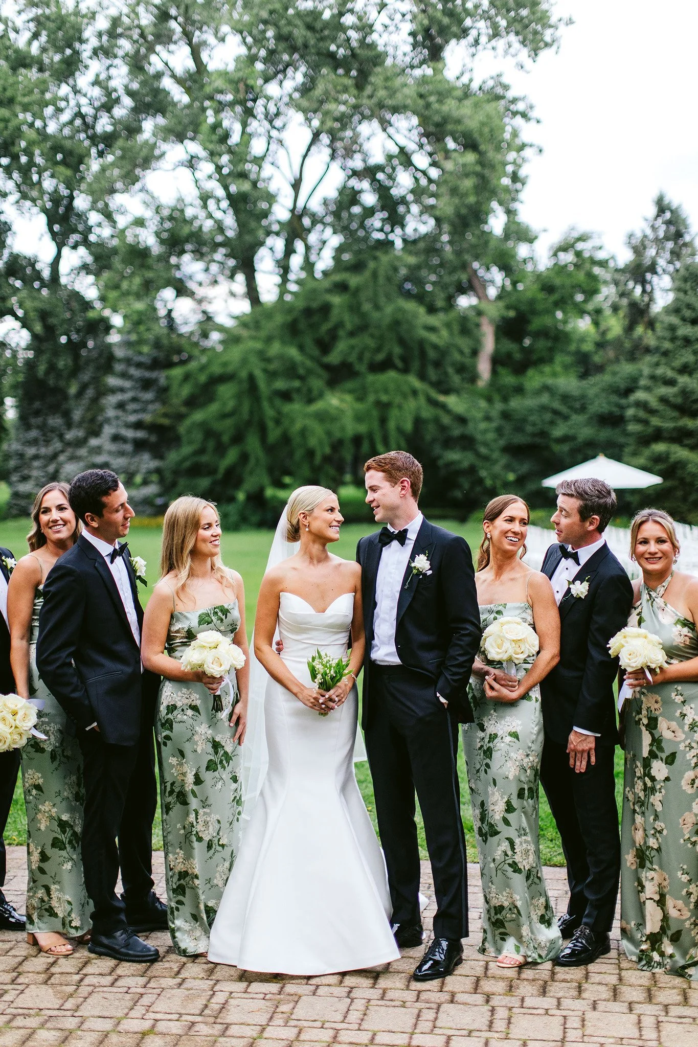 wedding party at saddle &amp; cycle club