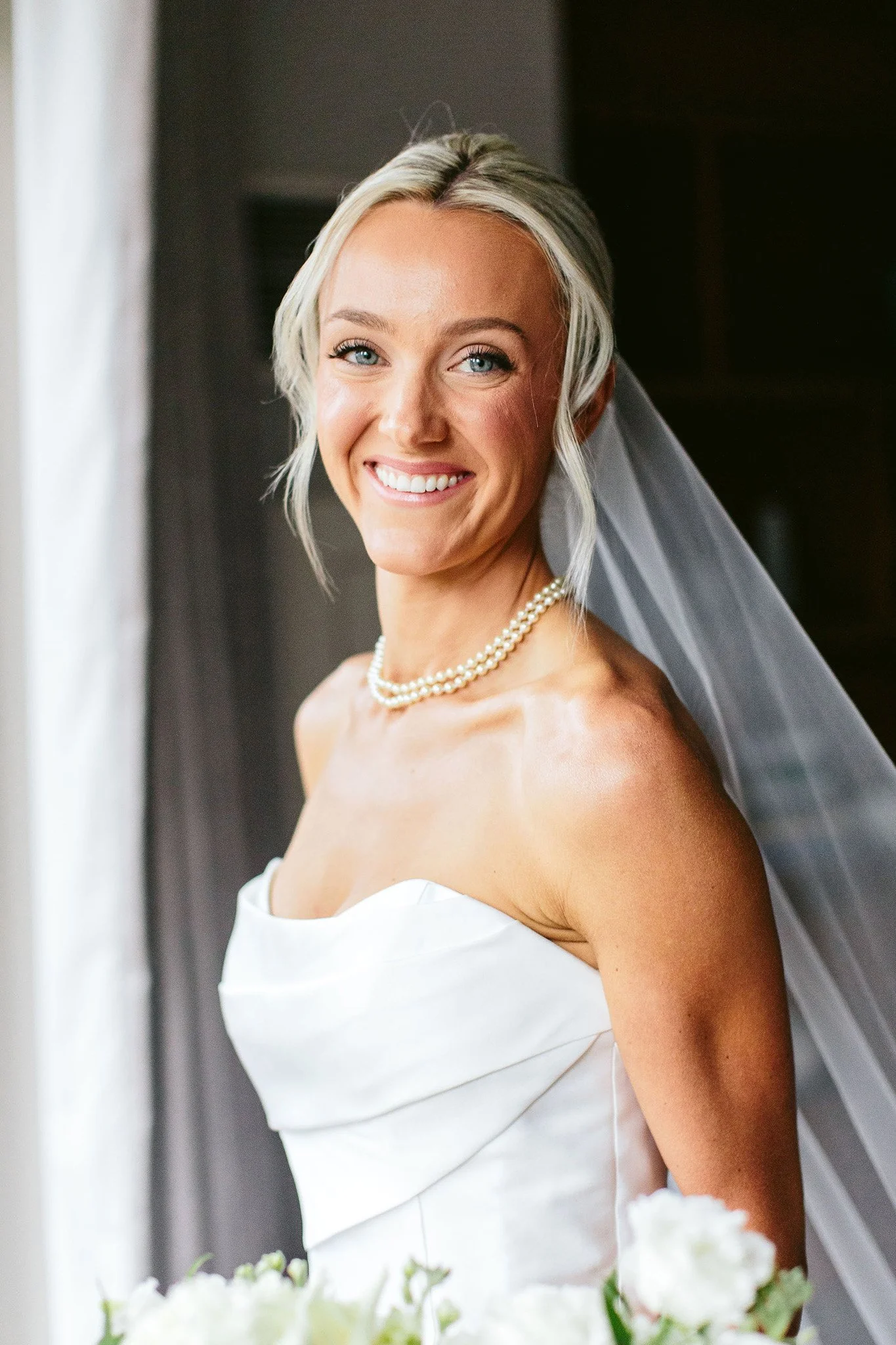 chicago wedding modern bridal portrait