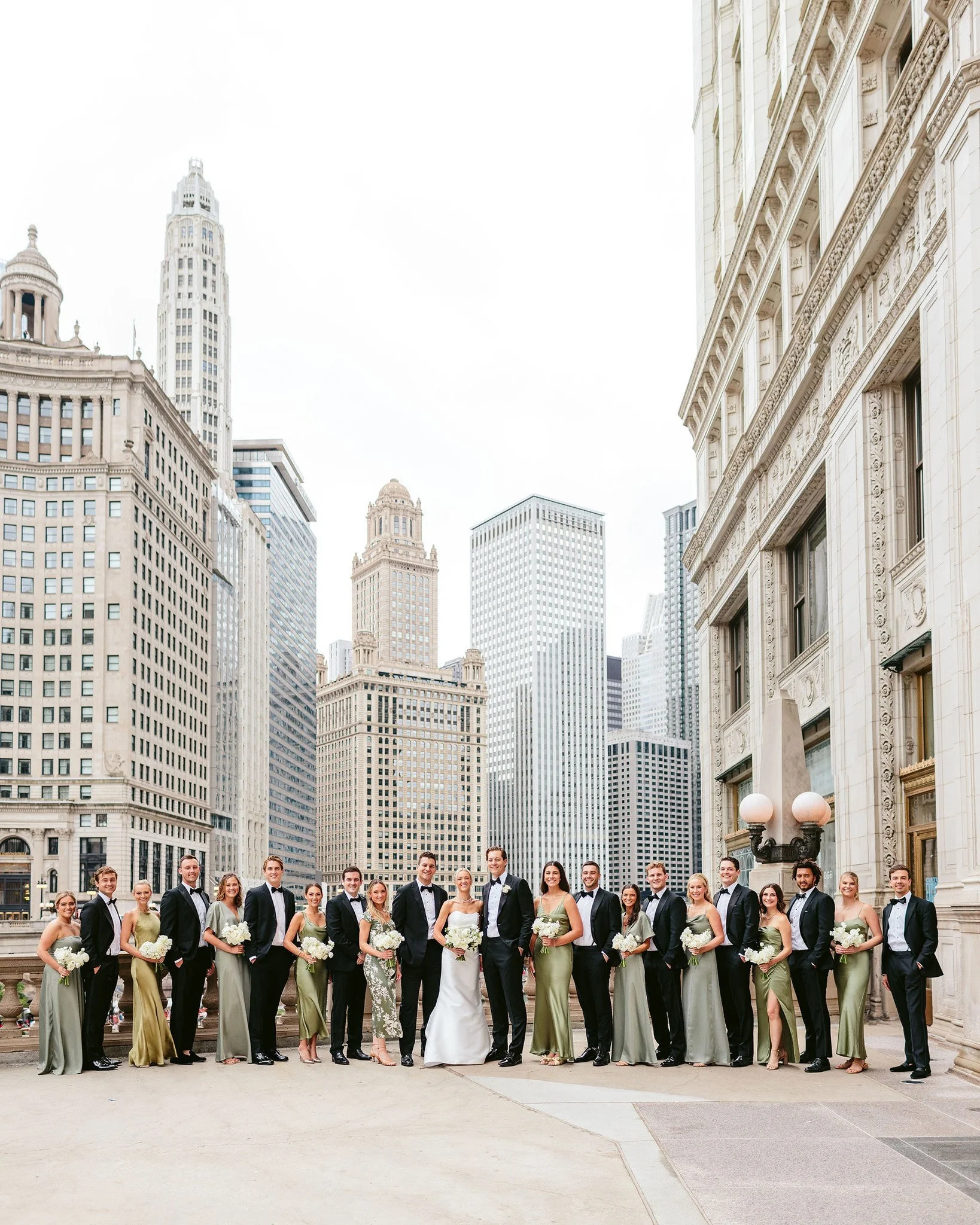 best locations for large wedding parties in chicago