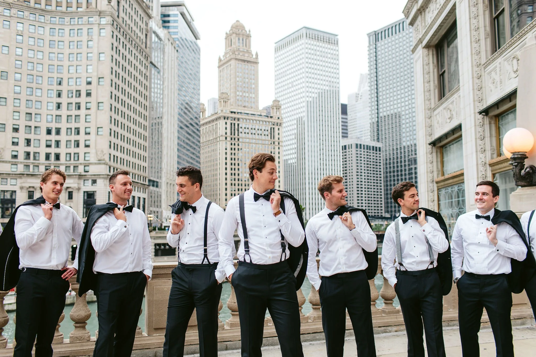 chicago wedding photographers at Wrigley Building