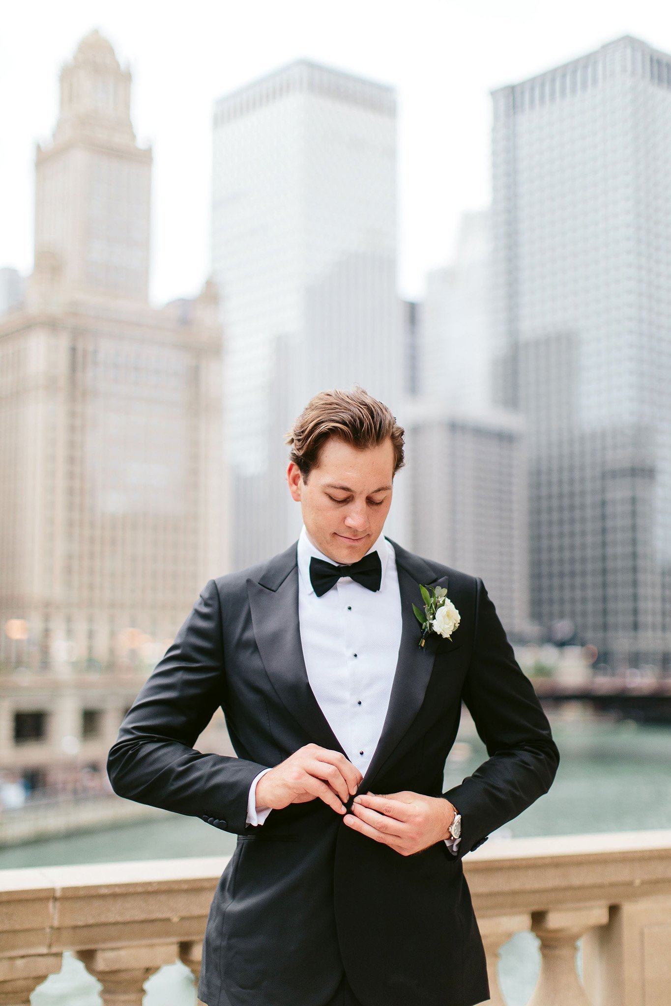 groom at Wrigley Building