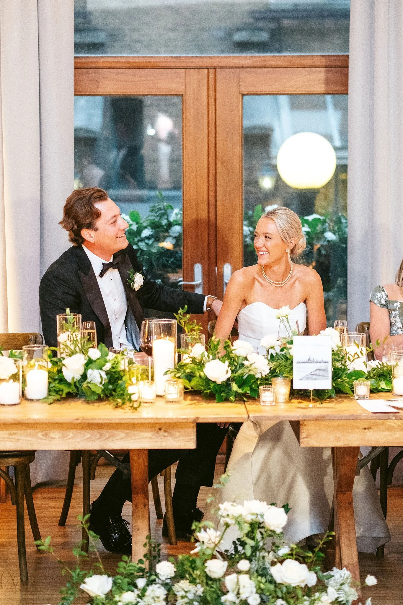 candid photos at ivy room wedding