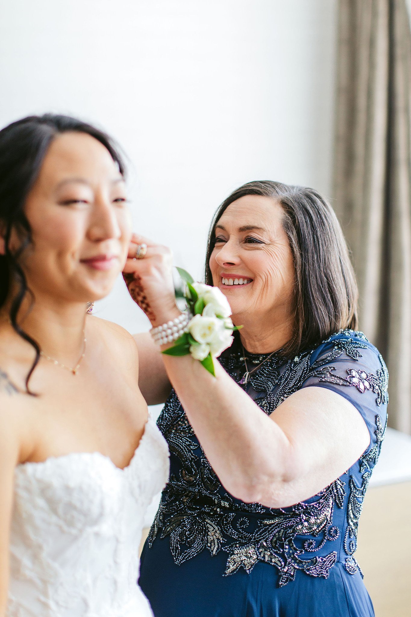 NicodemCreative-TheMortonArboretumWedding-011.jpg
