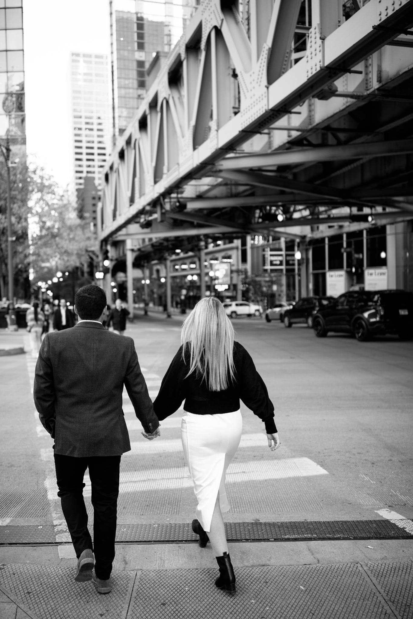 engagement photos under the el
