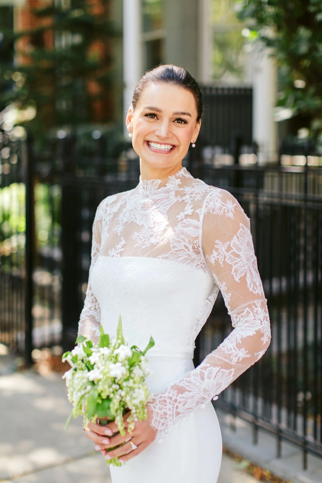 classic bridal portrait in chicago