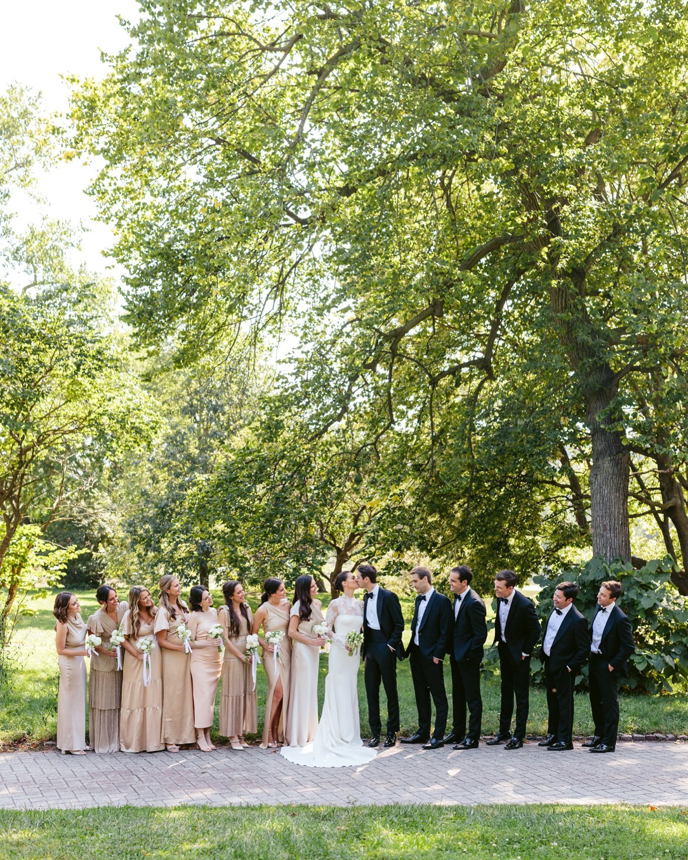 NicodemCreative-RevelMotorRowChicagoWedding-25.JPG