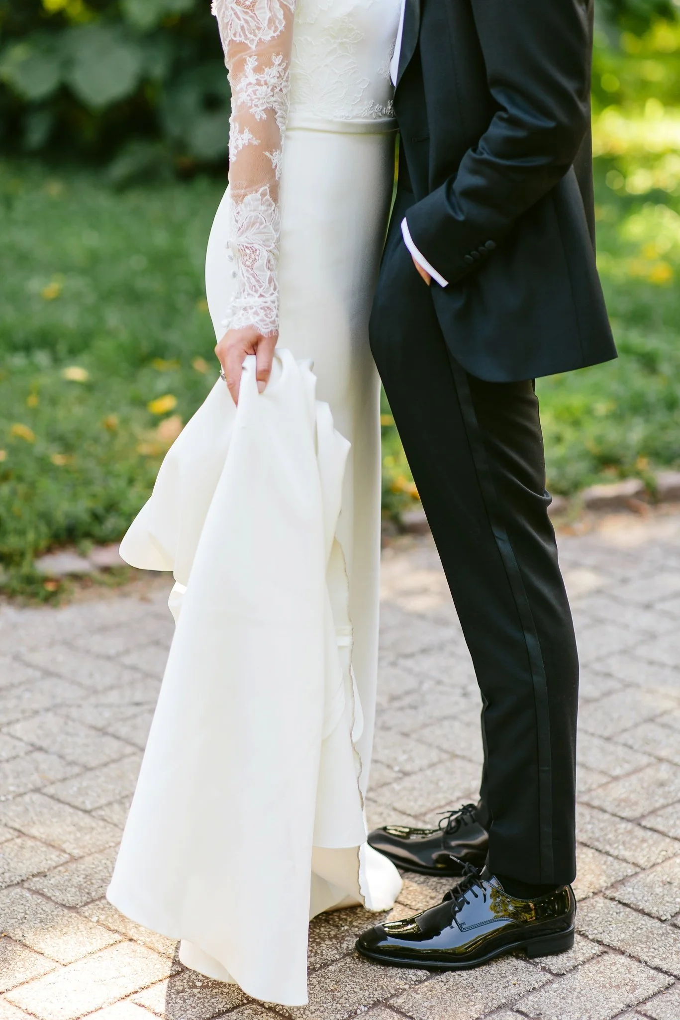 chicago wedding portraits in the park