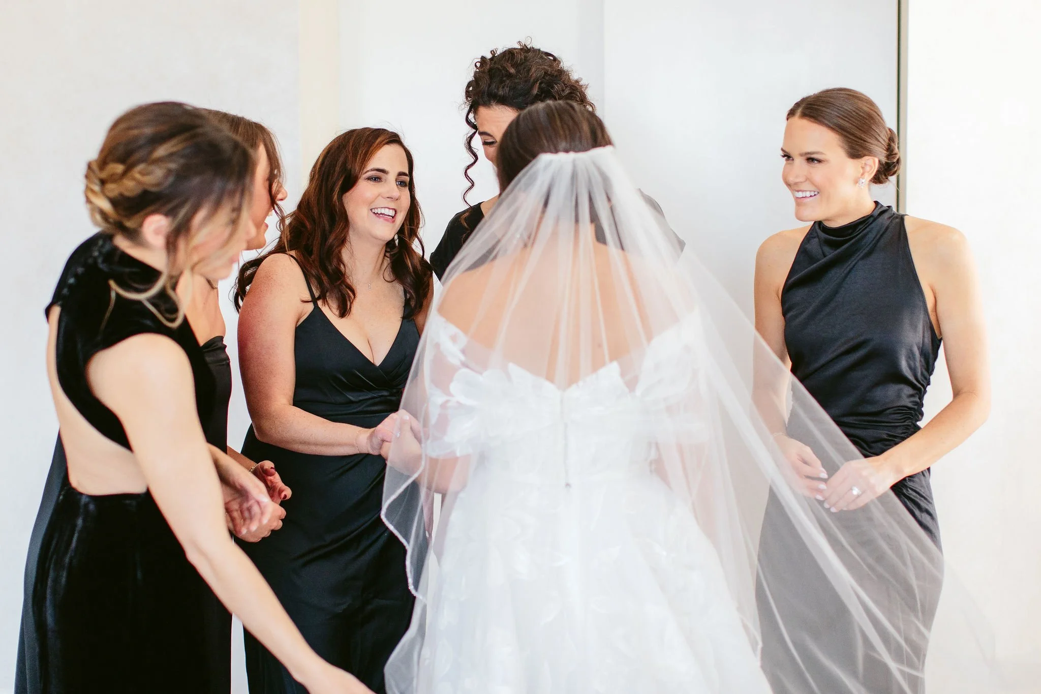 NicodemCreative-TheIntercontinentalChicagoWedding-015.JPG