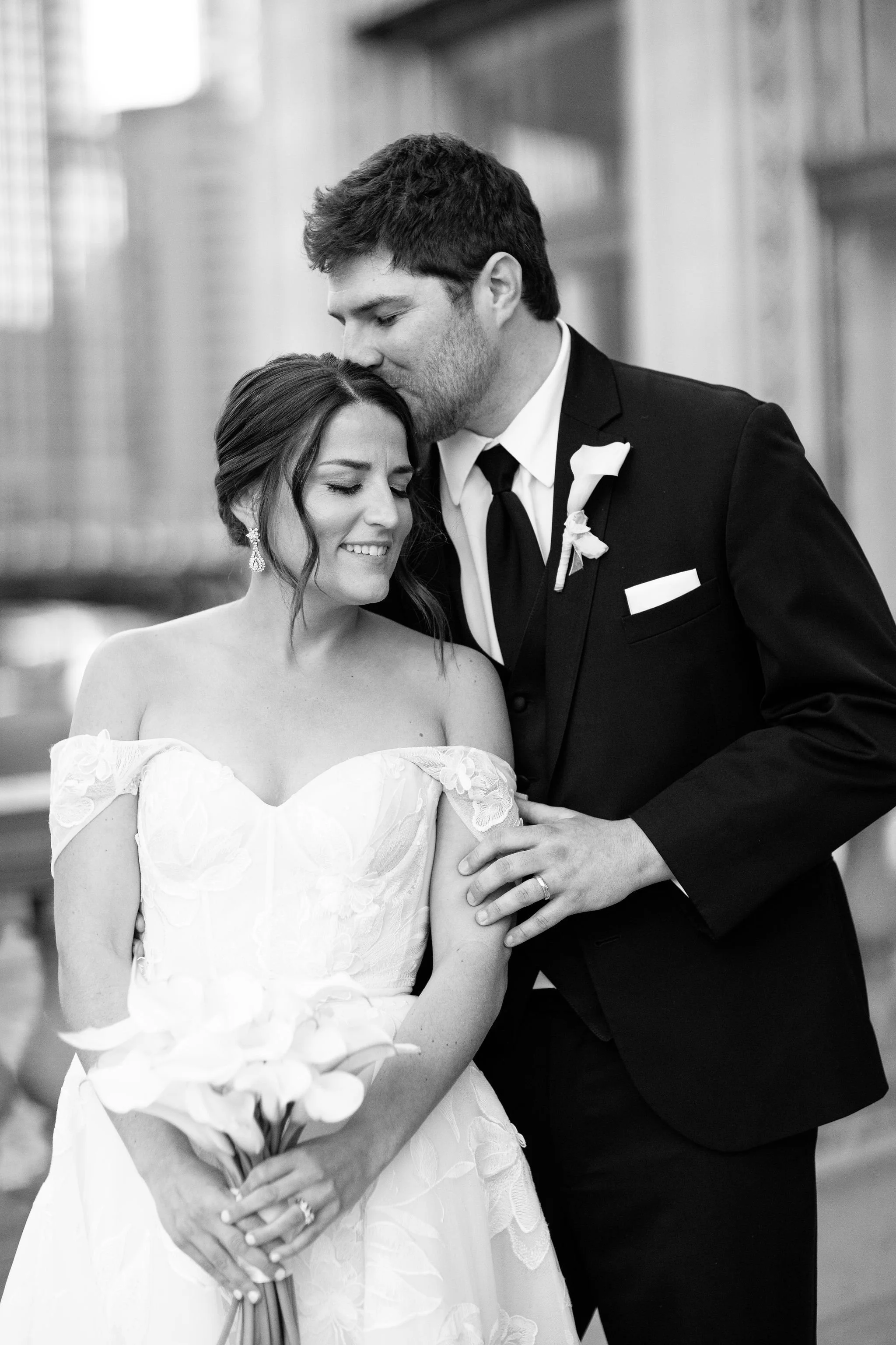 NicodemCreative-TheIntercontinentalChicagoWedding-039.JPG