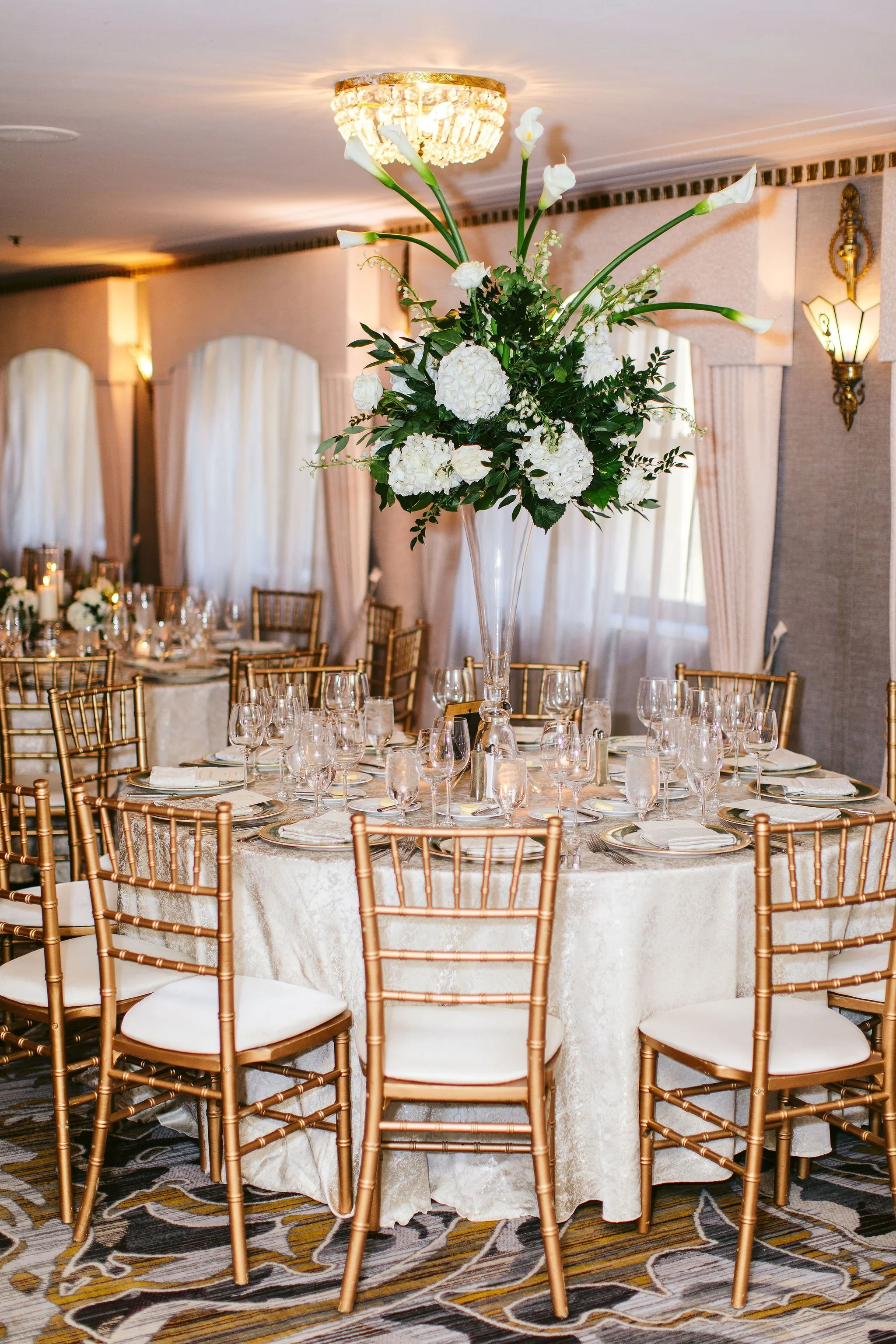 NicodemCreative-TheIntercontinentalChicagoWedding-043.JPG