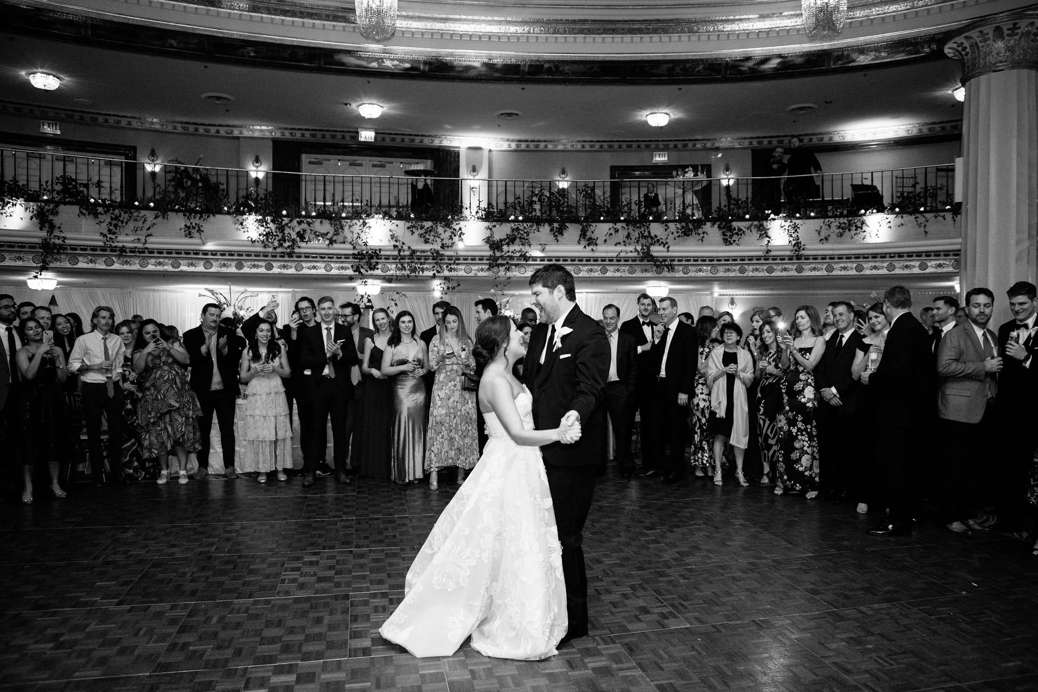 NicodemCreative-TheIntercontinentalChicagoWedding-056.JPG