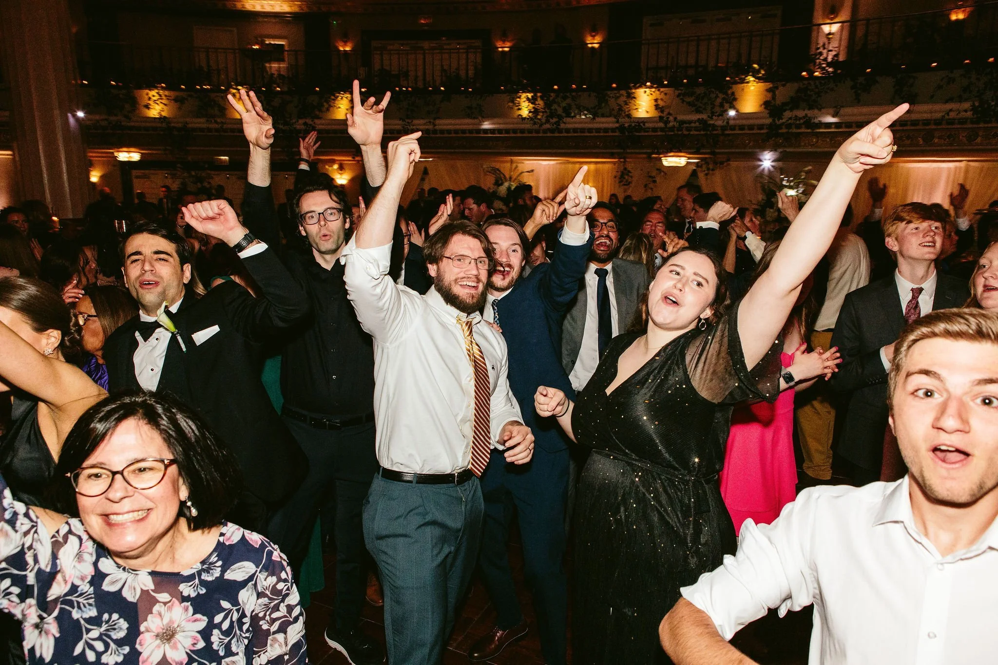 NicodemCreative-TheIntercontinentalChicagoWedding-065.JPG