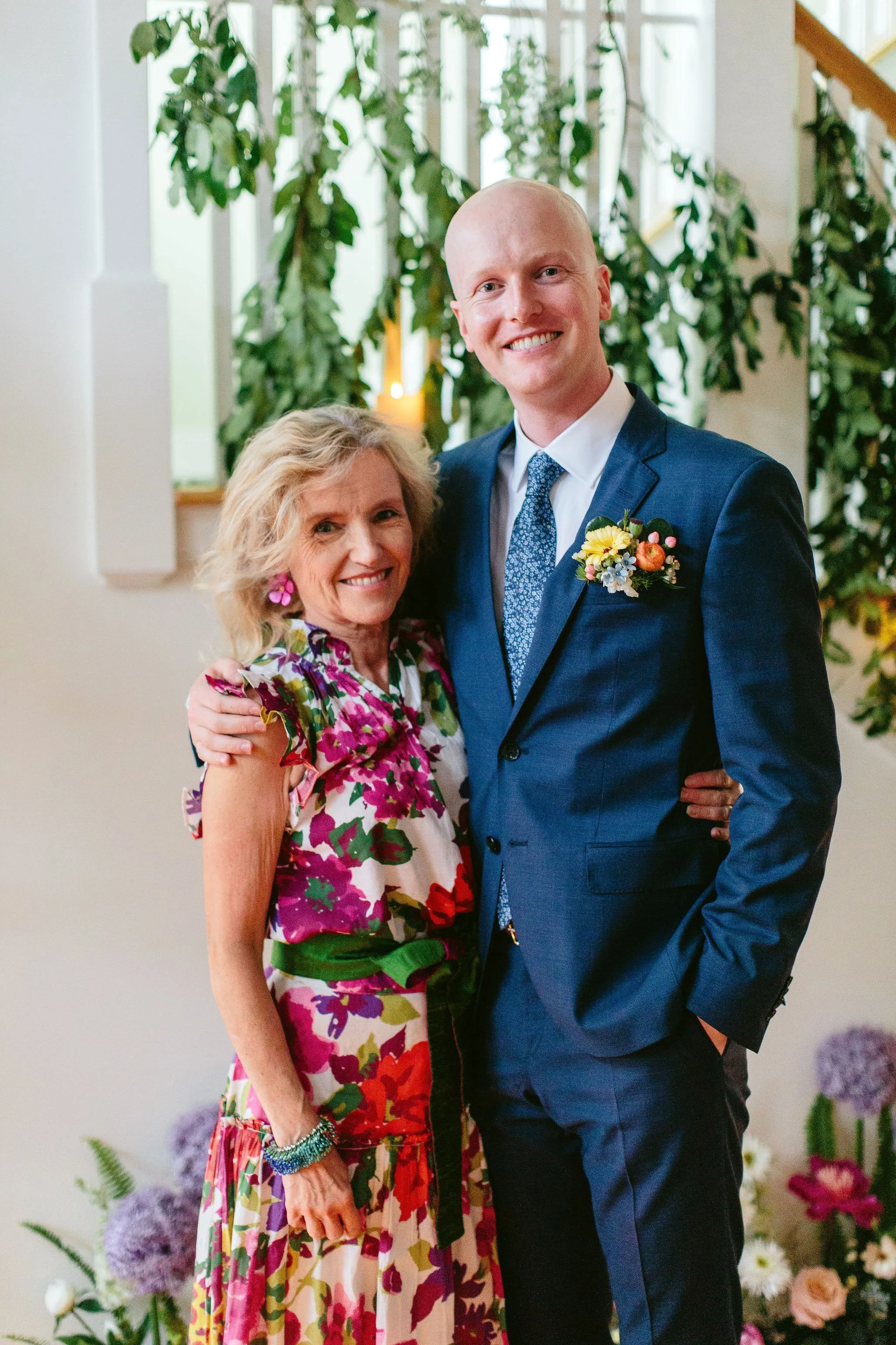 casual family wedding portrait