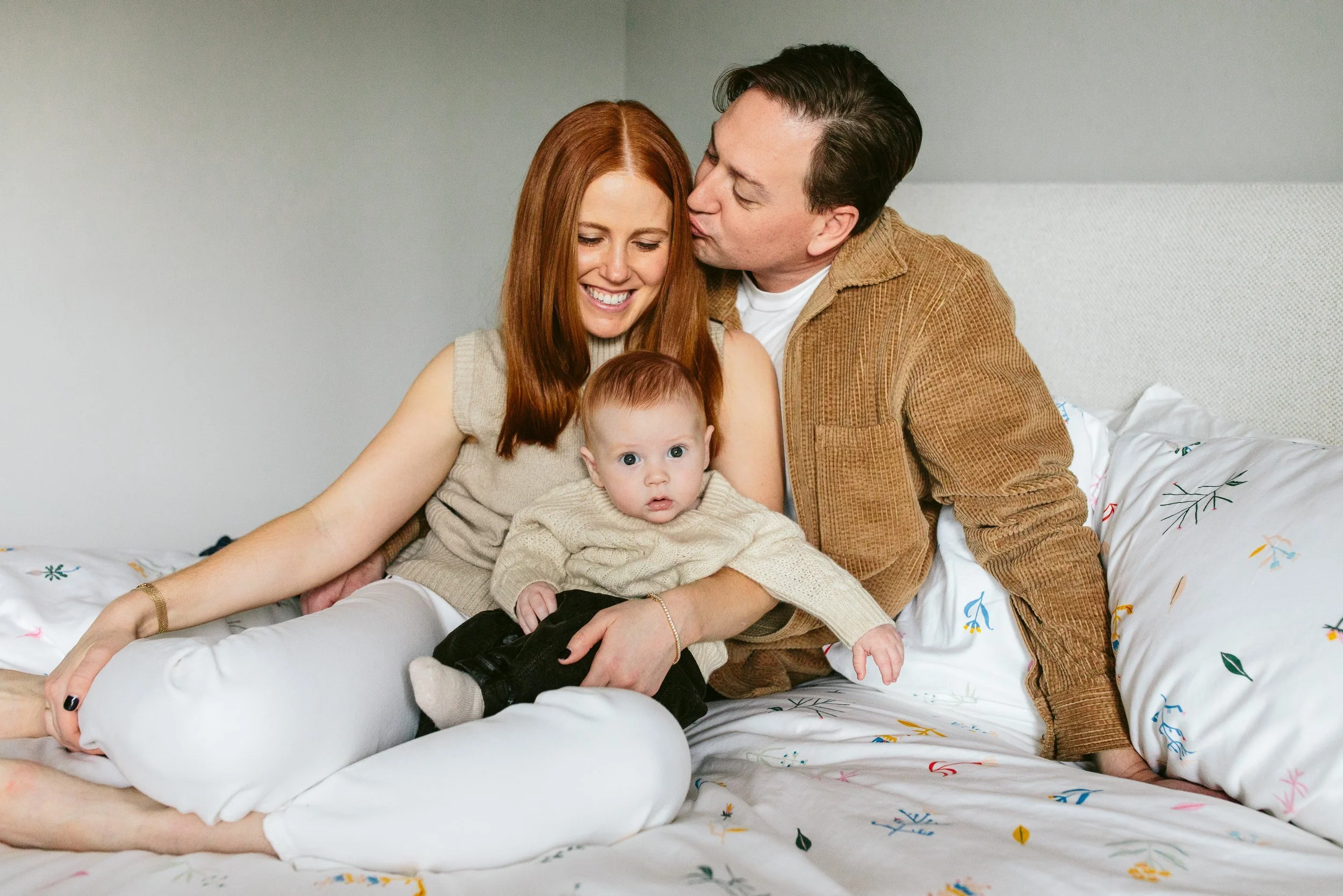December At-Home Session with the Woodside Family 